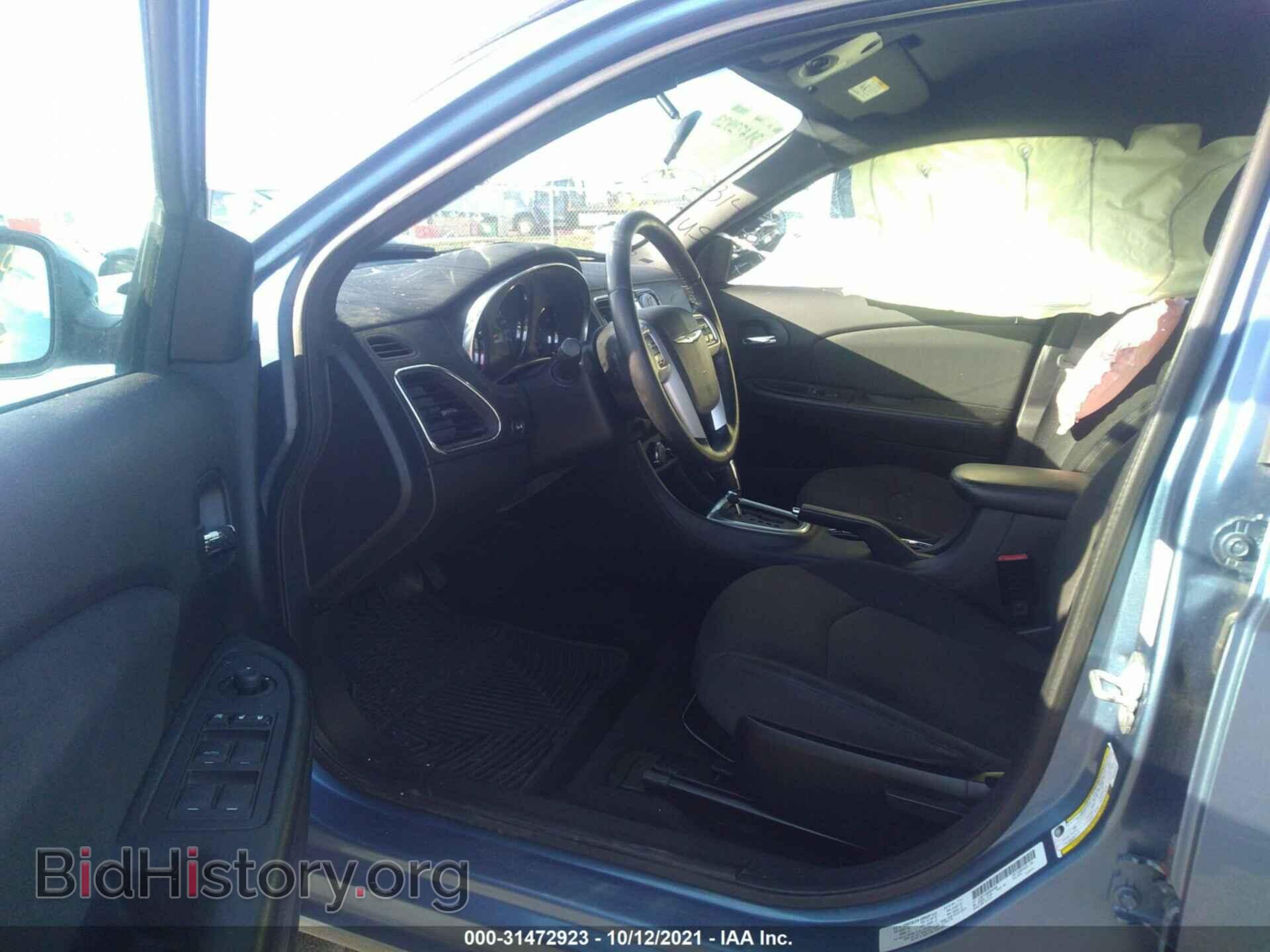 2011 CHRYSLER 200 - VIN: 1C3BC1FBXBN603482 - Фото 5