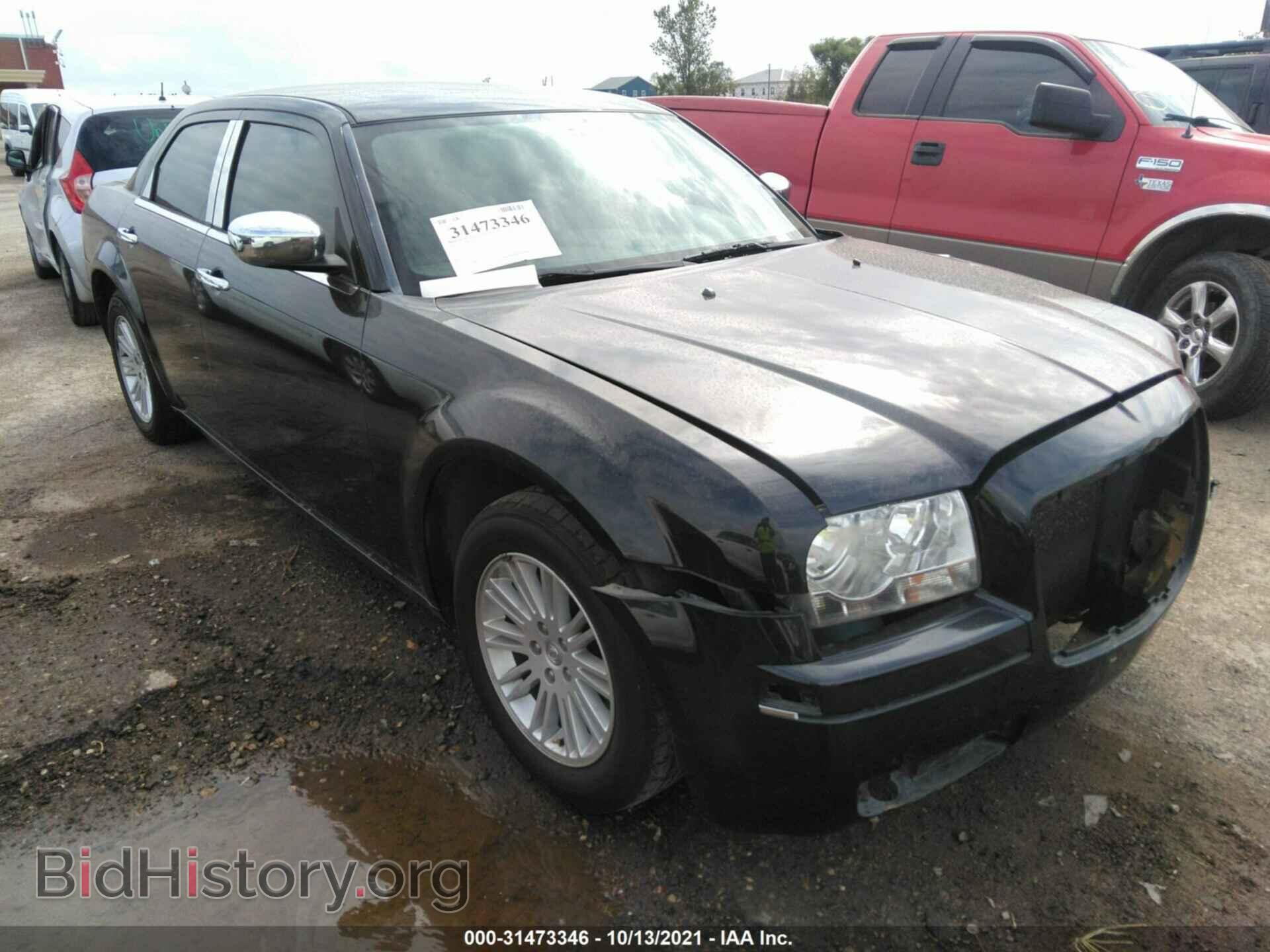Photo 2C3CA1CVXAH255957 - CHRYSLER 300 2010