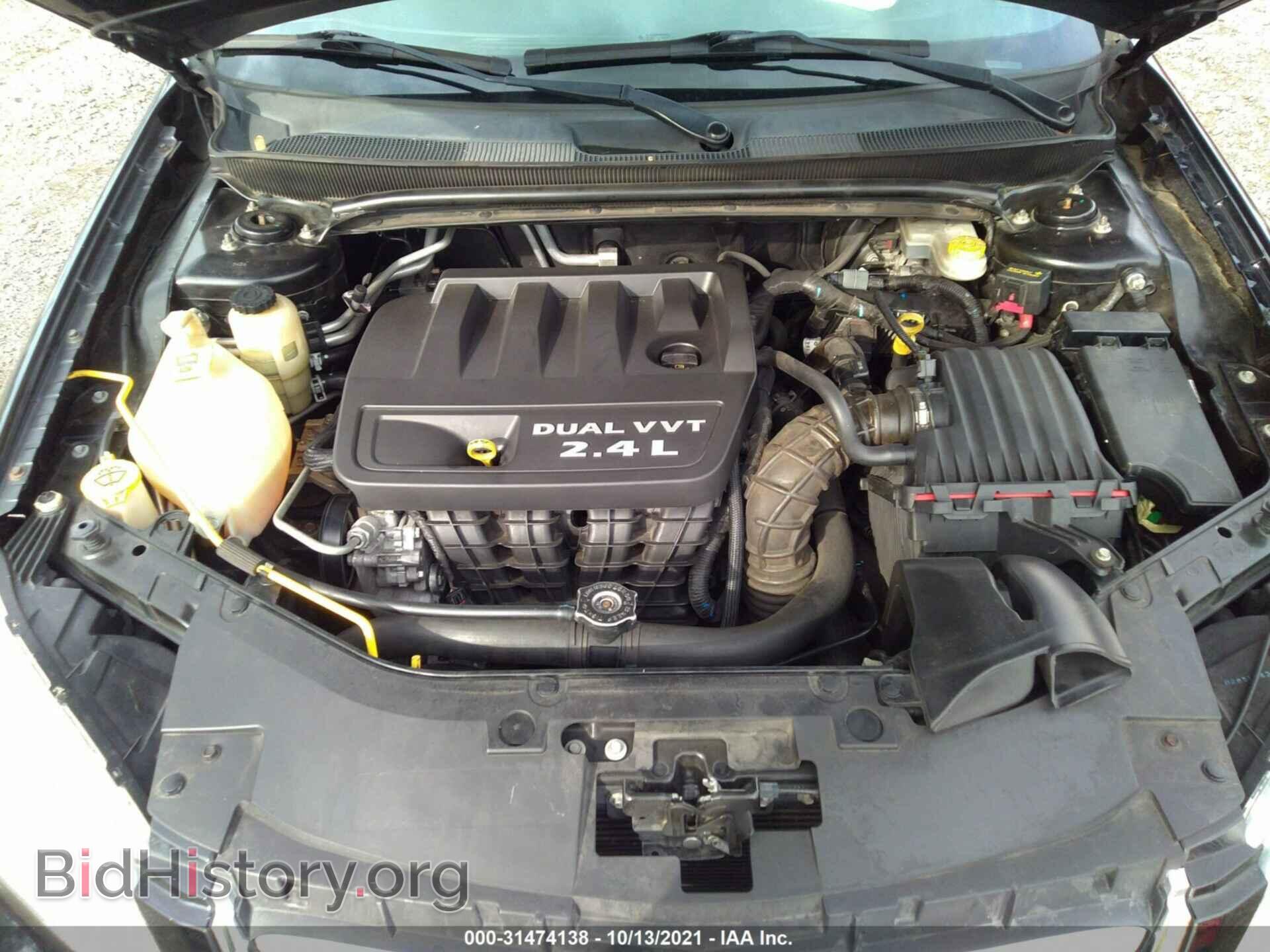 2011 CHRYSLER 200 - VIN: 1C3BC1FB6BN626404 - Фото 10
