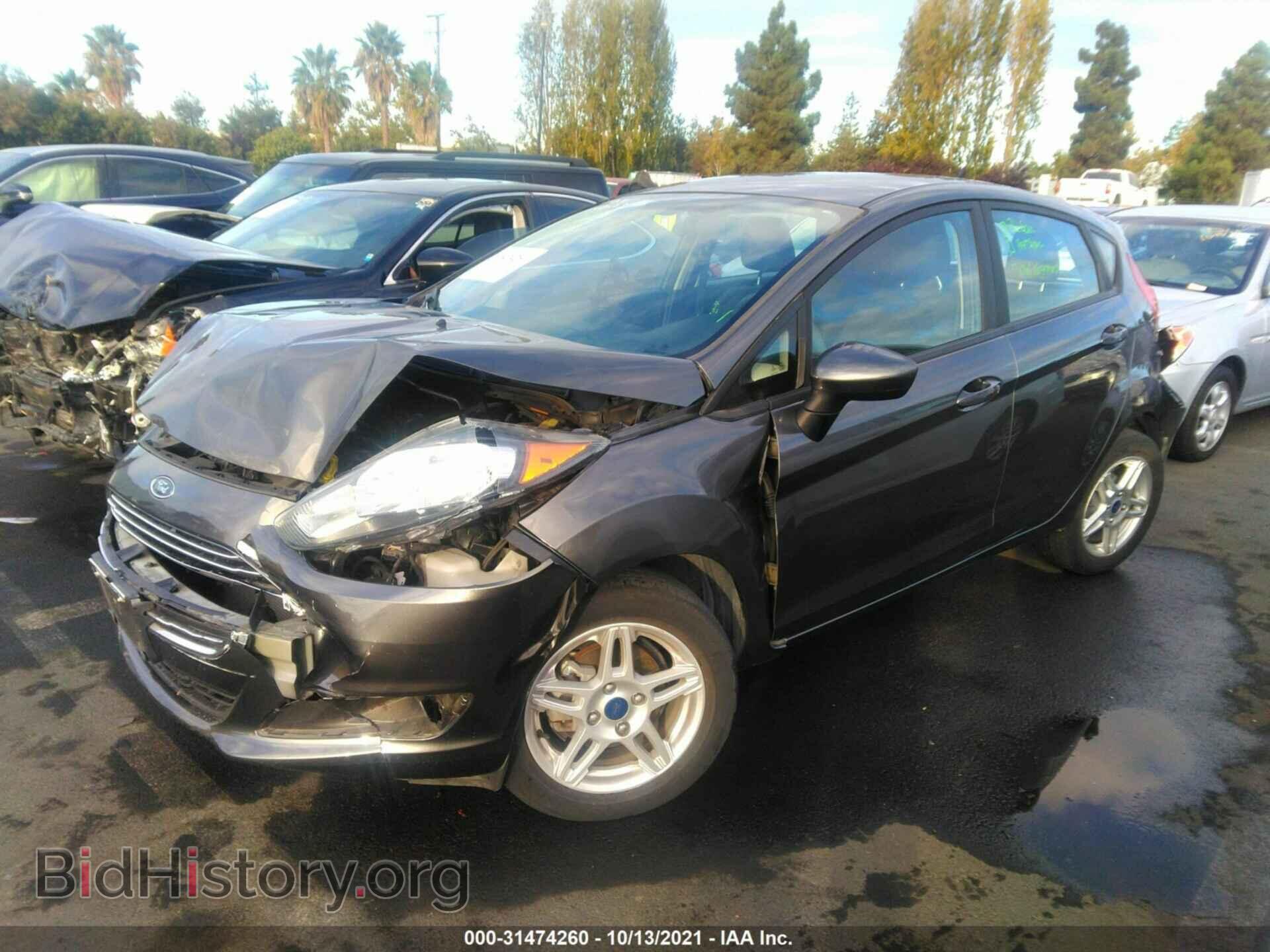 2017 FORD FIESTA - VIN: 3FADP4EJ4HM122770 - Фото 2