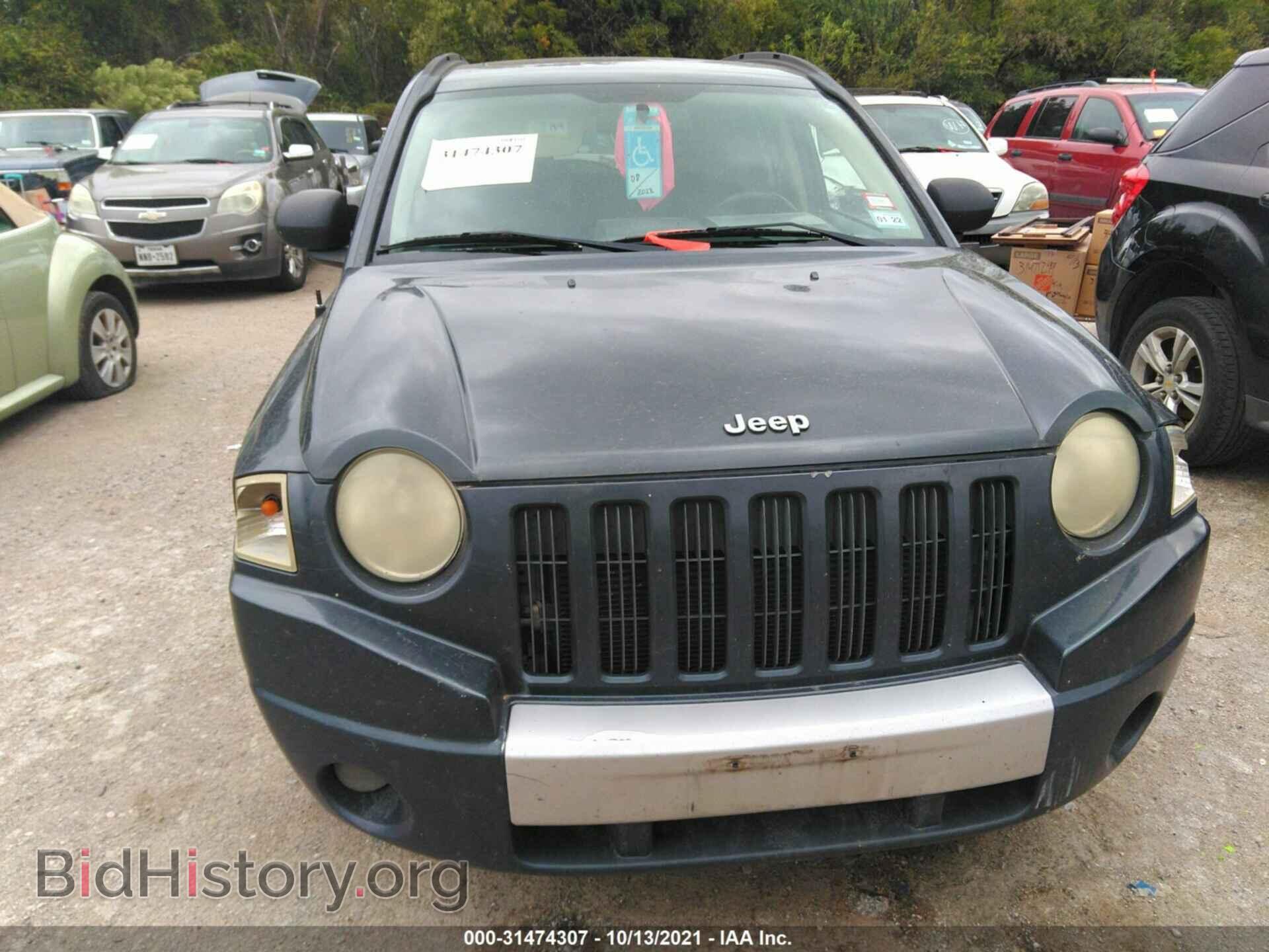 2008 JEEP COMPASS - VIN: 1J8FT57W78D635996 - Фото 6