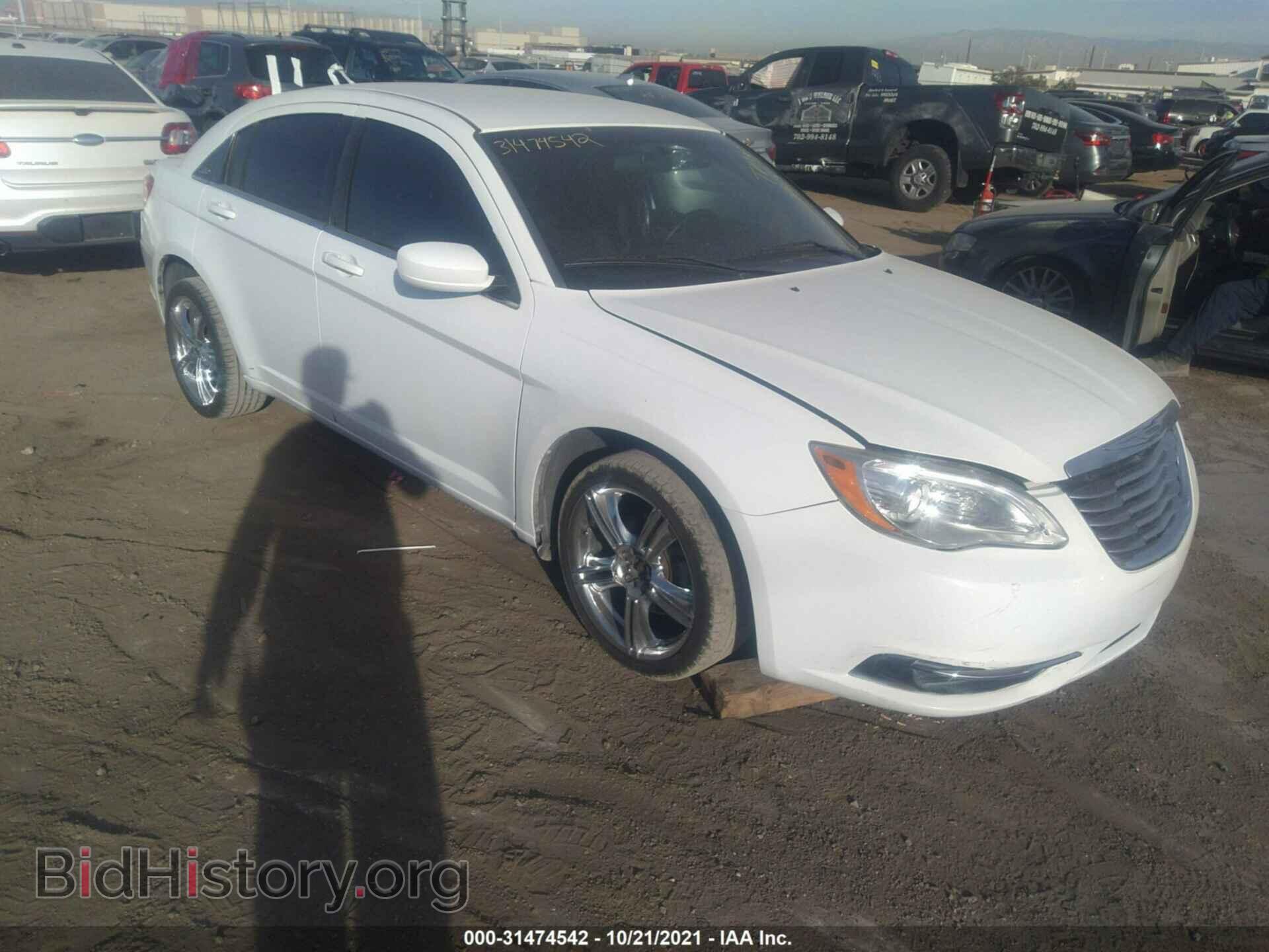 Photo 1C3CCBBBXDN696295 - CHRYSLER 200 2013