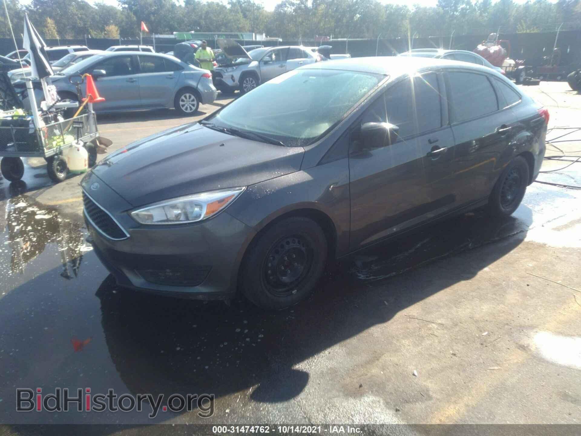 2016 FORD FOCUS - VIN: 1FADP3E2XGL210953 - Photo 2