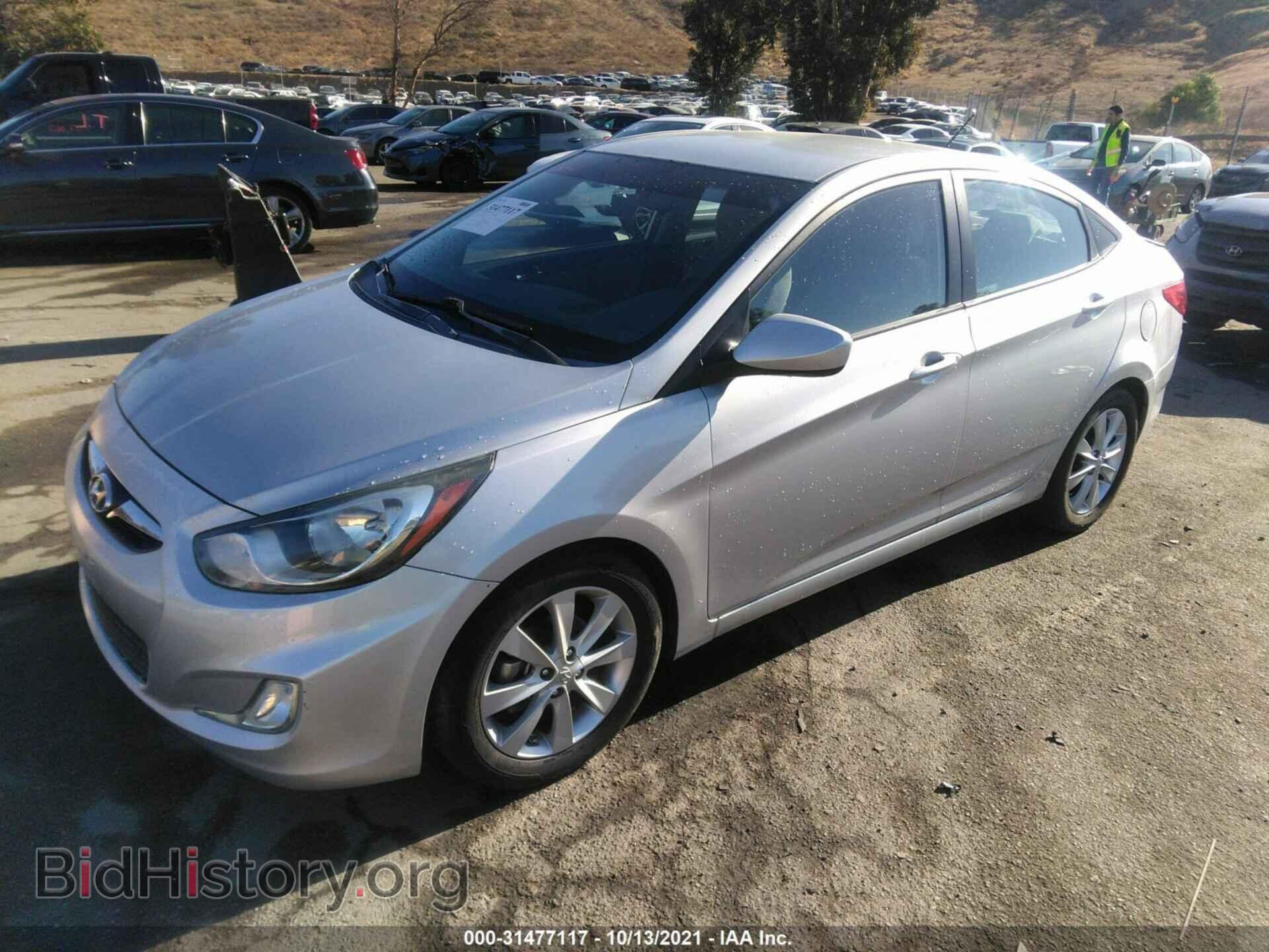 2013 HYUNDAI ACCENT - VIN: KMHCU4AE2DU412580 - Фото 2