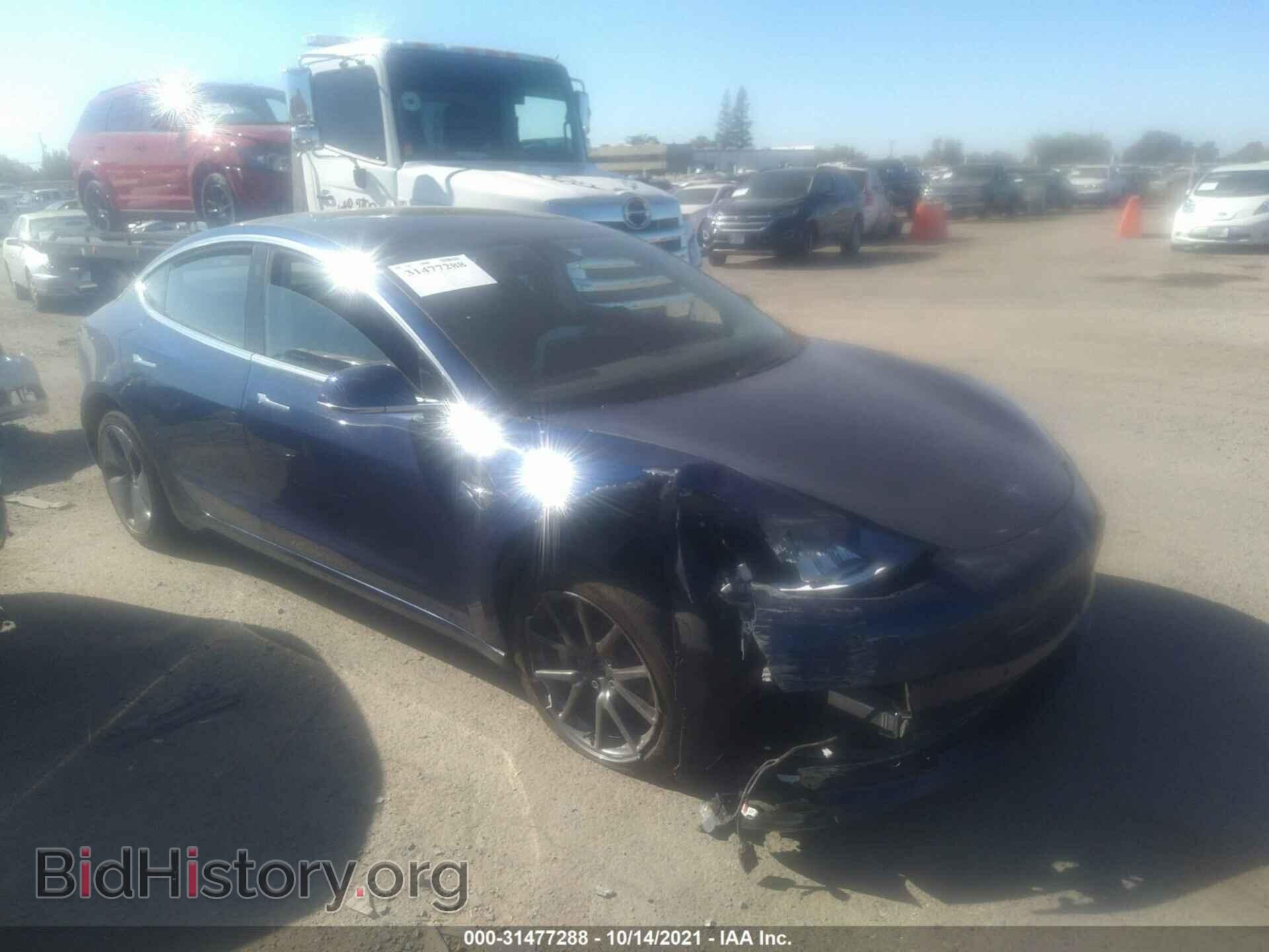 Фотография 5YJ3E1EB9JF120185 - TESLA MODEL 3 2018