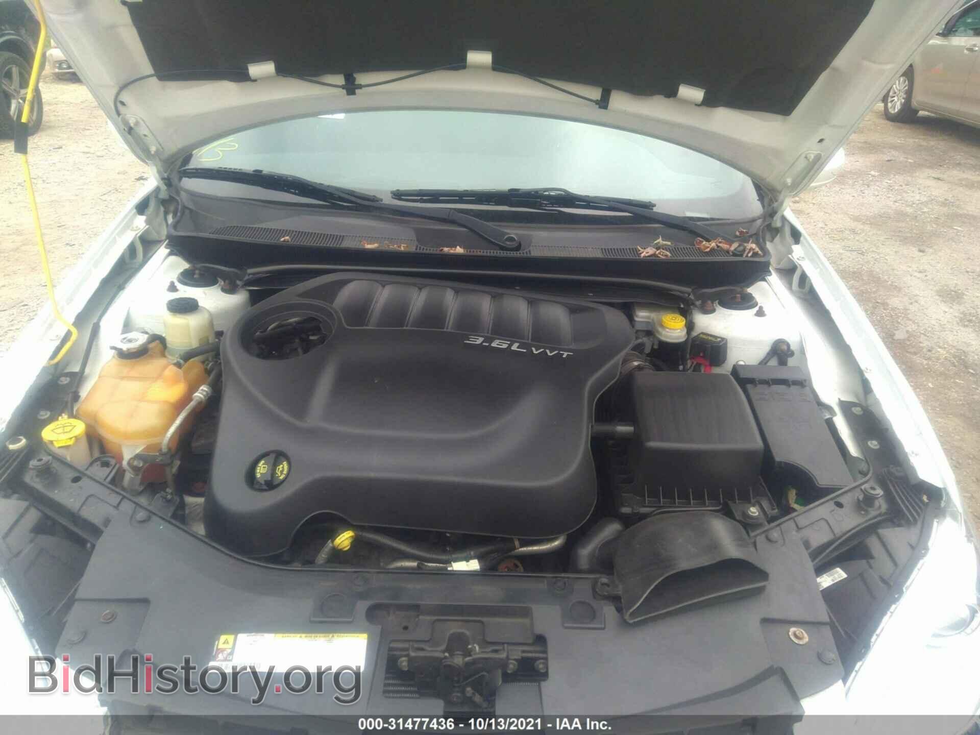 2013 CHRYSLER 200 - VIN: 1C3CCBBG8DN623924 - Фото 10