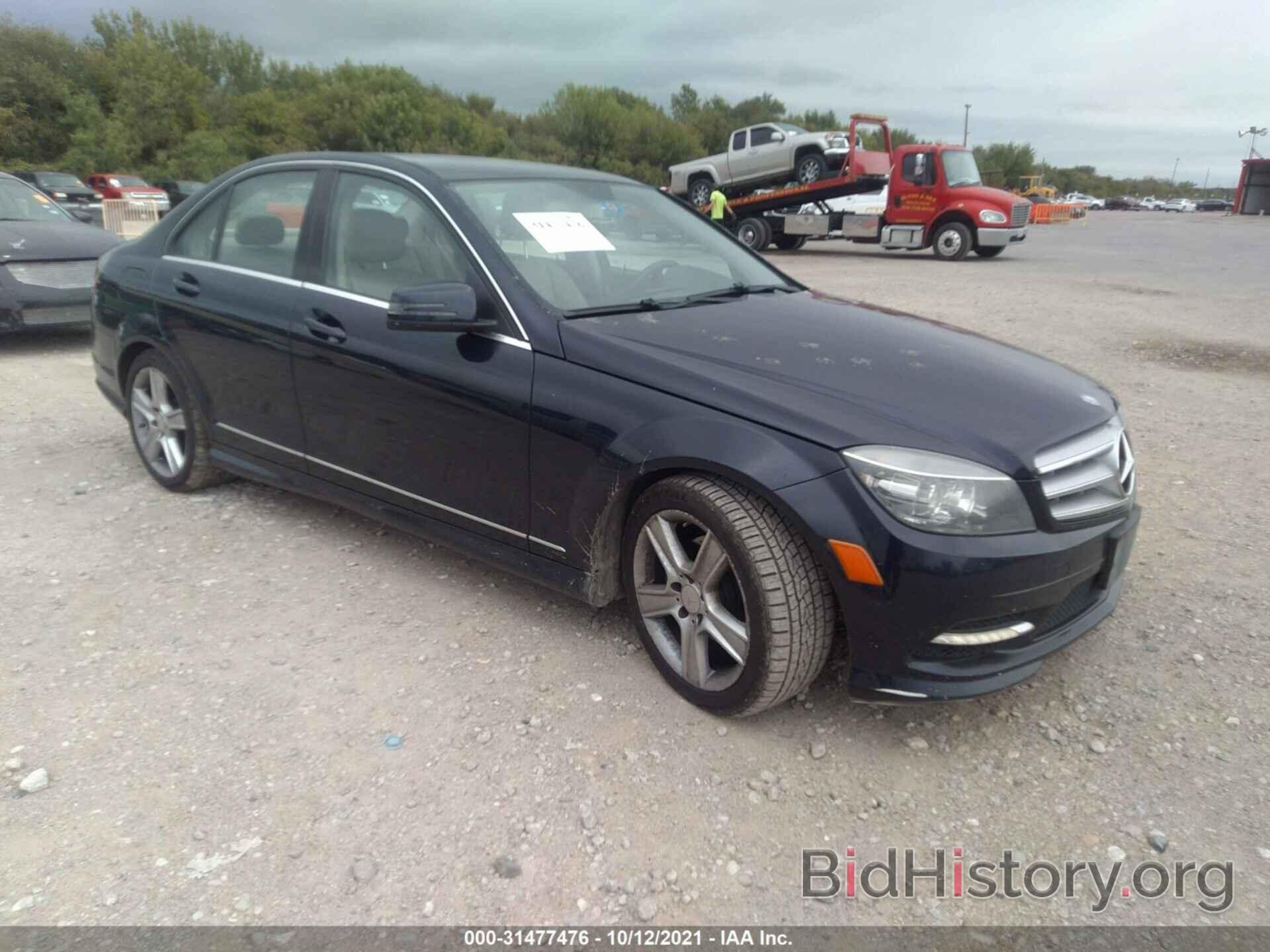 Photo WDDGF5EBXBR171461 - MERCEDES-BENZ C-CLASS 2011