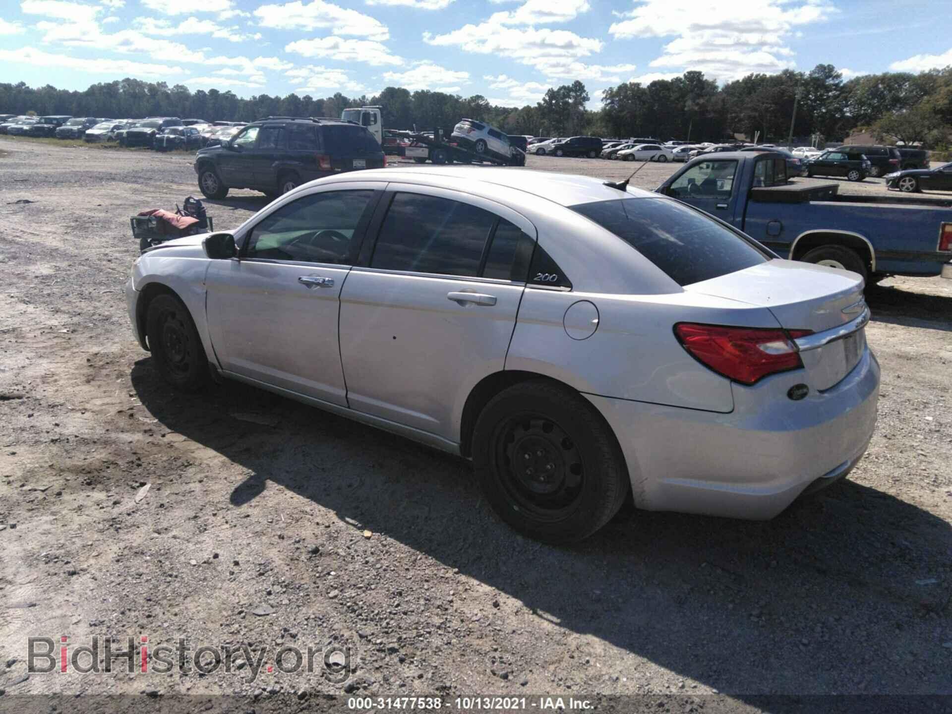 2012 CHRYSLER 200 - VIN: 1C3CCBAB3CN268469 - Photo 3
