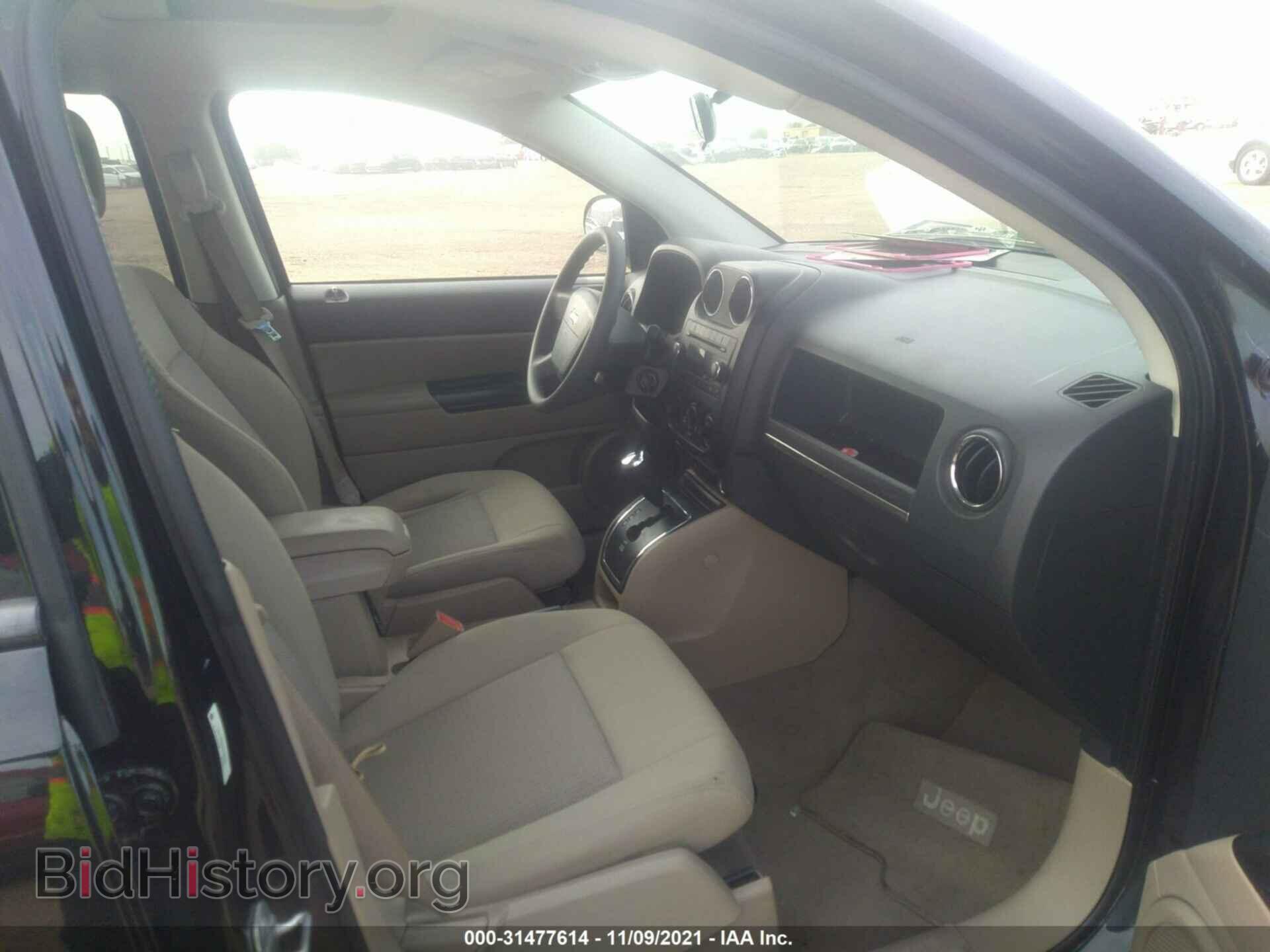 2009 JEEP COMPASS - VIN: 1J4FT47B59D202543 - Фото 5