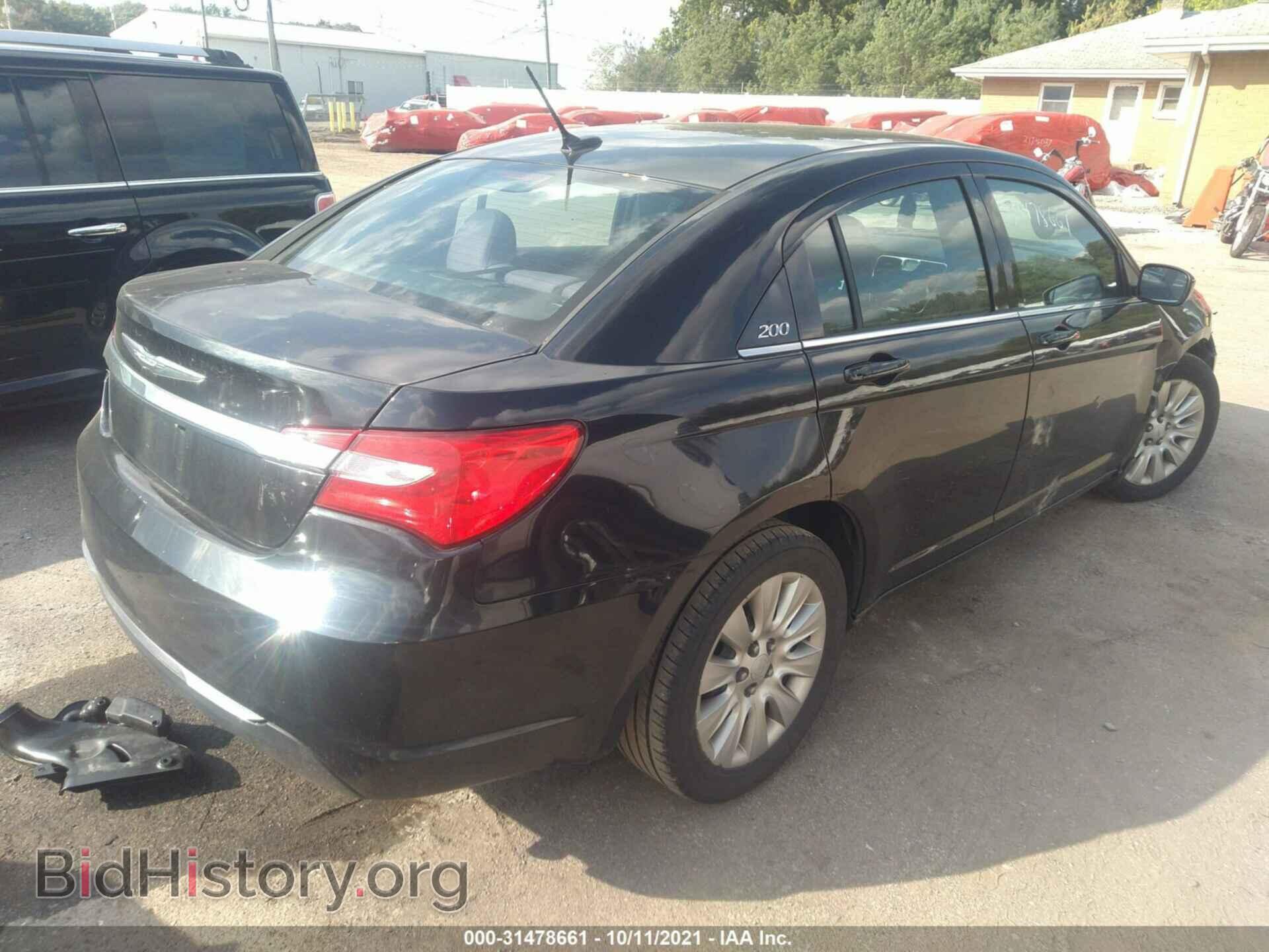 2012 CHRYSLER 200 - VIN: 1C3CCBAB1CN330273 - Фото 4