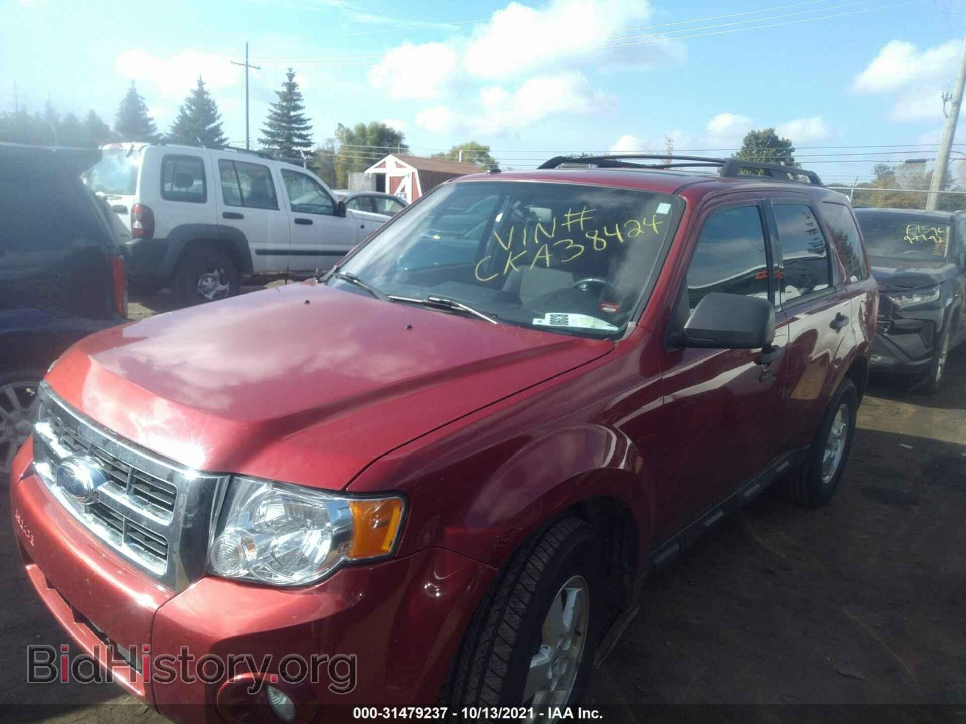 2012 FORD ESCAPE - VIN: 1FMCU0D72CKA38424 - Фото 2