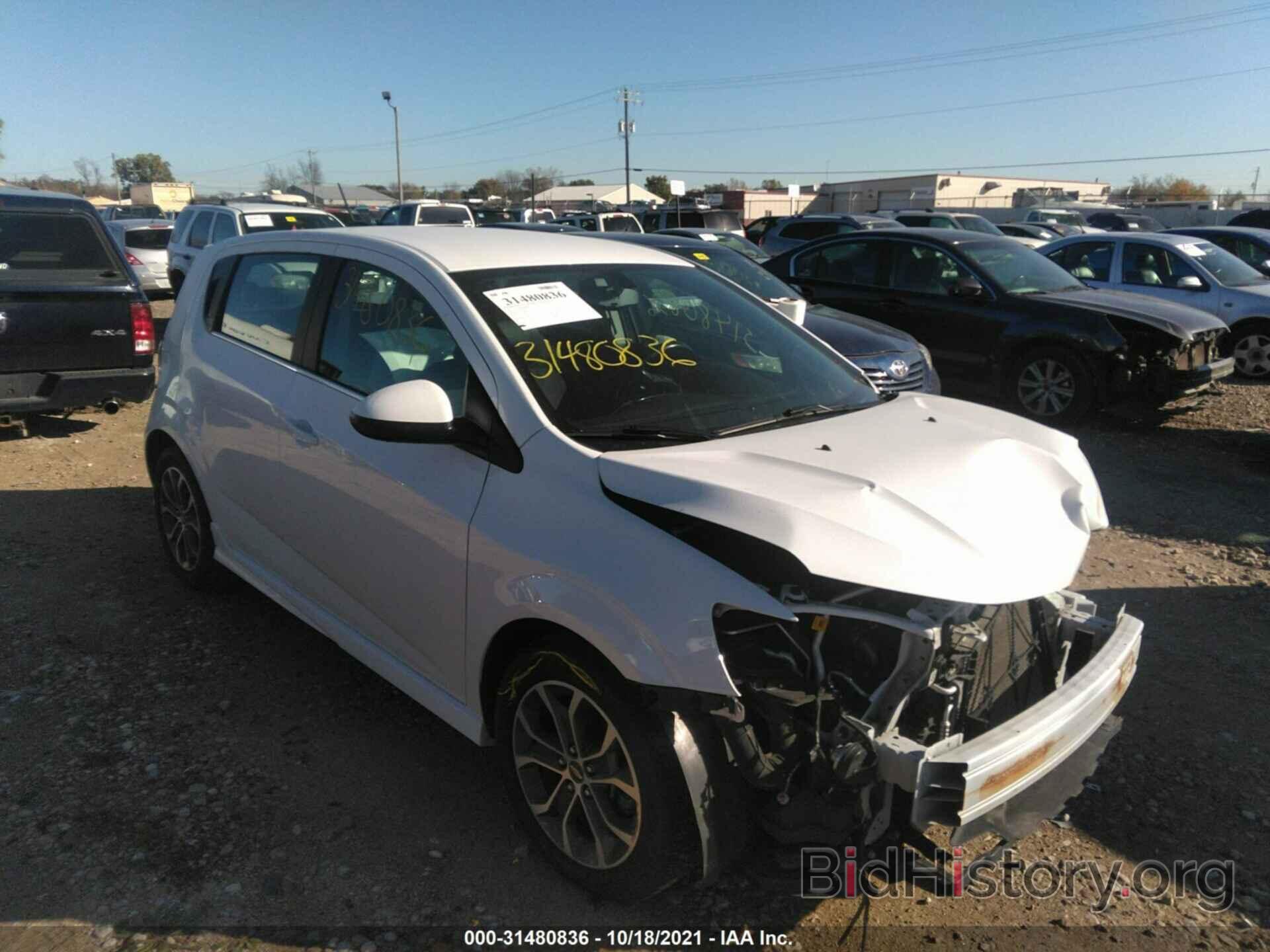 Фотография 1G1JD6SHXH4157658 - CHEVROLET SONIC 2017