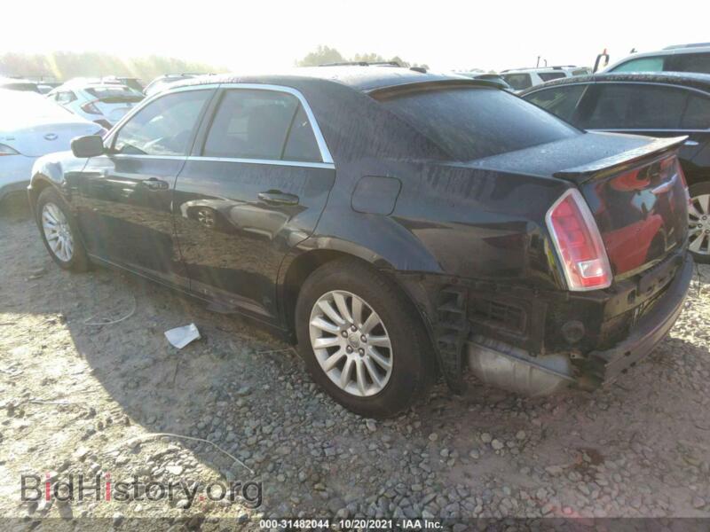 2012 Chrysler 300 (VIN 2C3CCAAGXCH173146) — фото 3 из 11