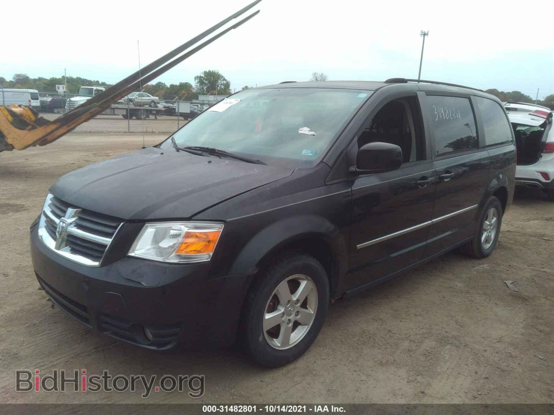 2010 DODGE GRAND CARAVAN - VIN: 2D4RN5D16AR211724 - Фото 2