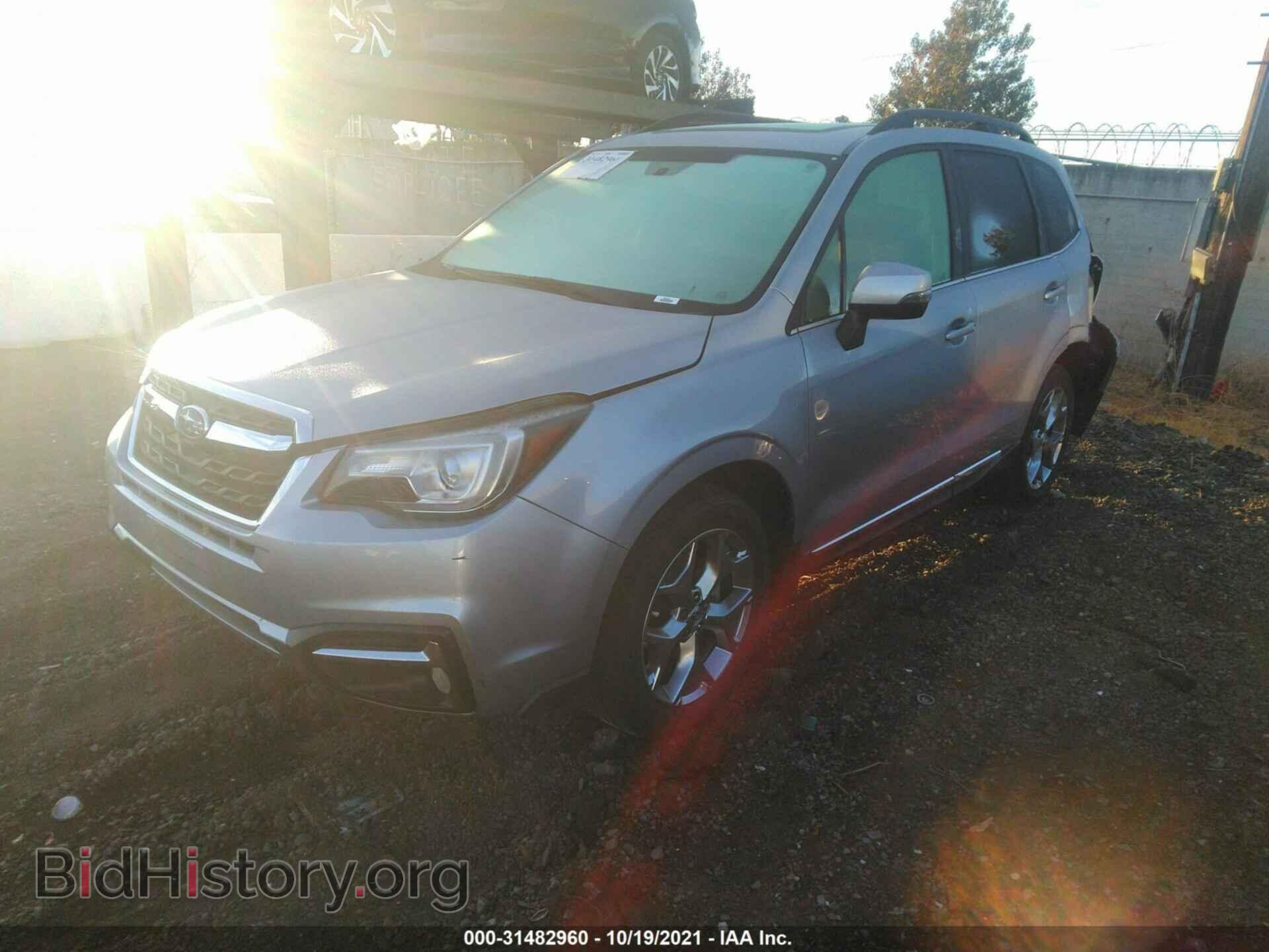 2017 SUBARU FORESTER - VIN: JF2SJAWC7HH481506 - Фото 2