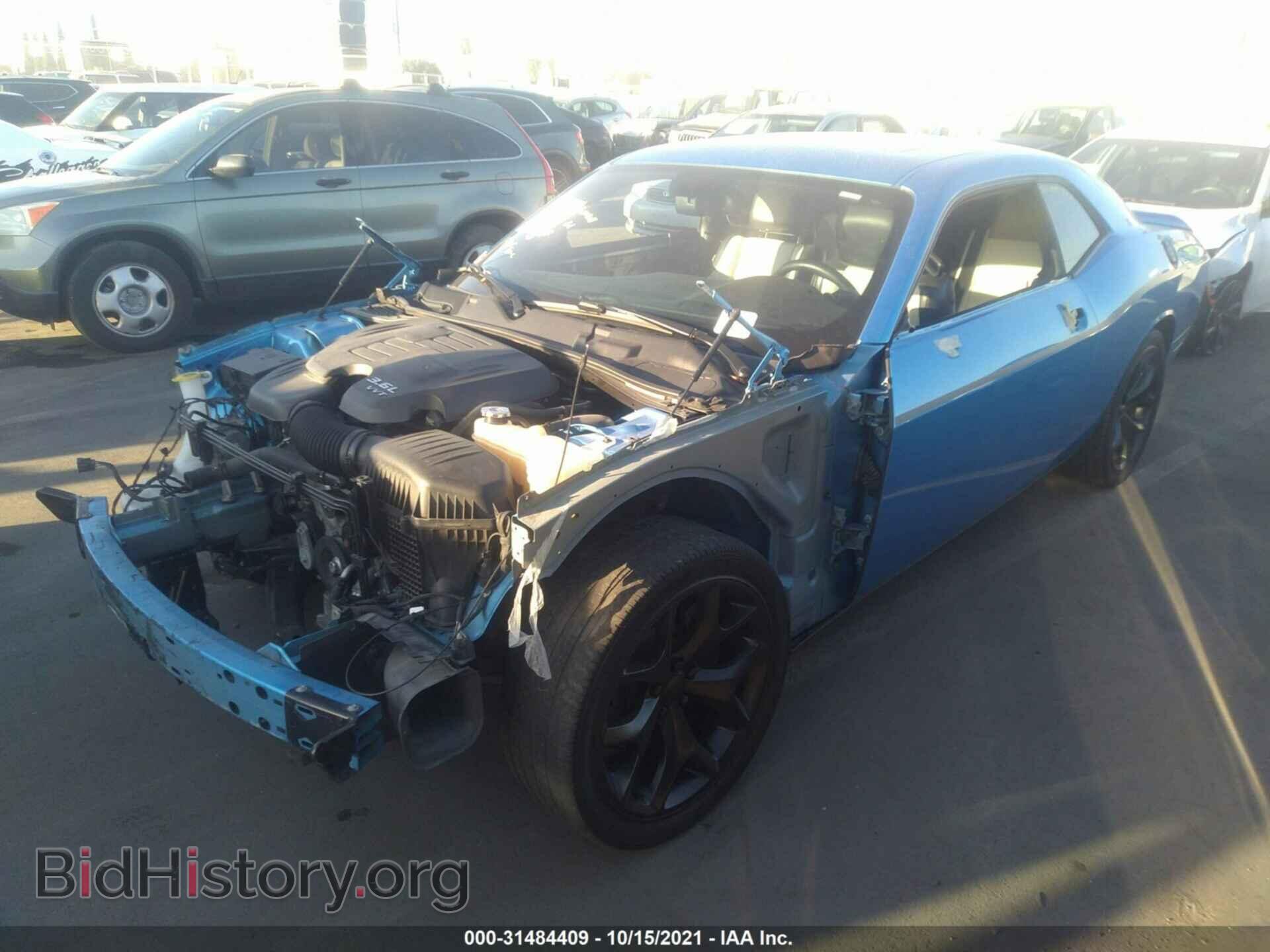 2016 DODGE CHALLENGER - VIN: 2C3CDZAG1GH250603 - Фото 2