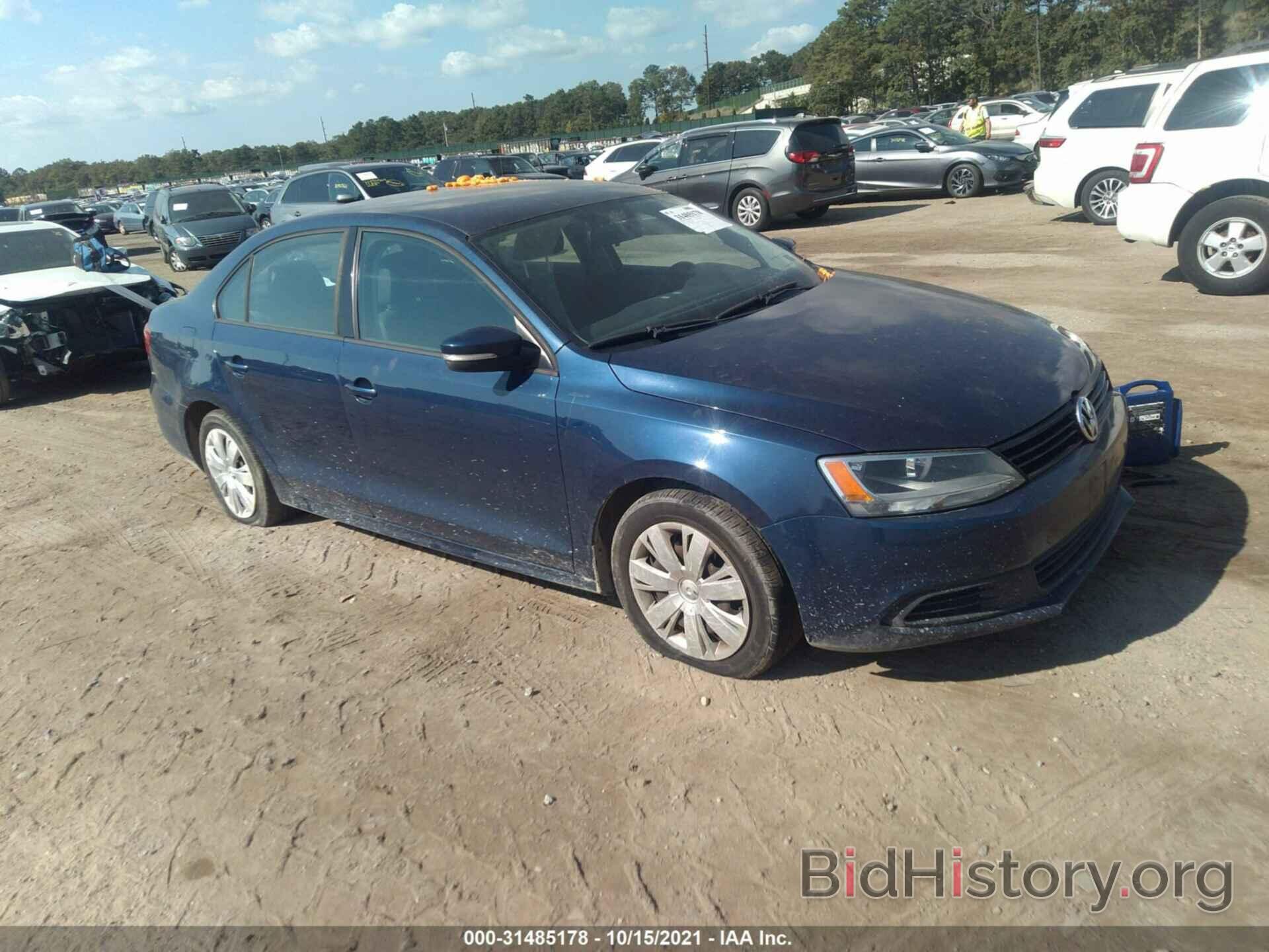 Фотография 3VWDP7AJ6CM333749 - VOLKSWAGEN JETTA SEDAN 2012