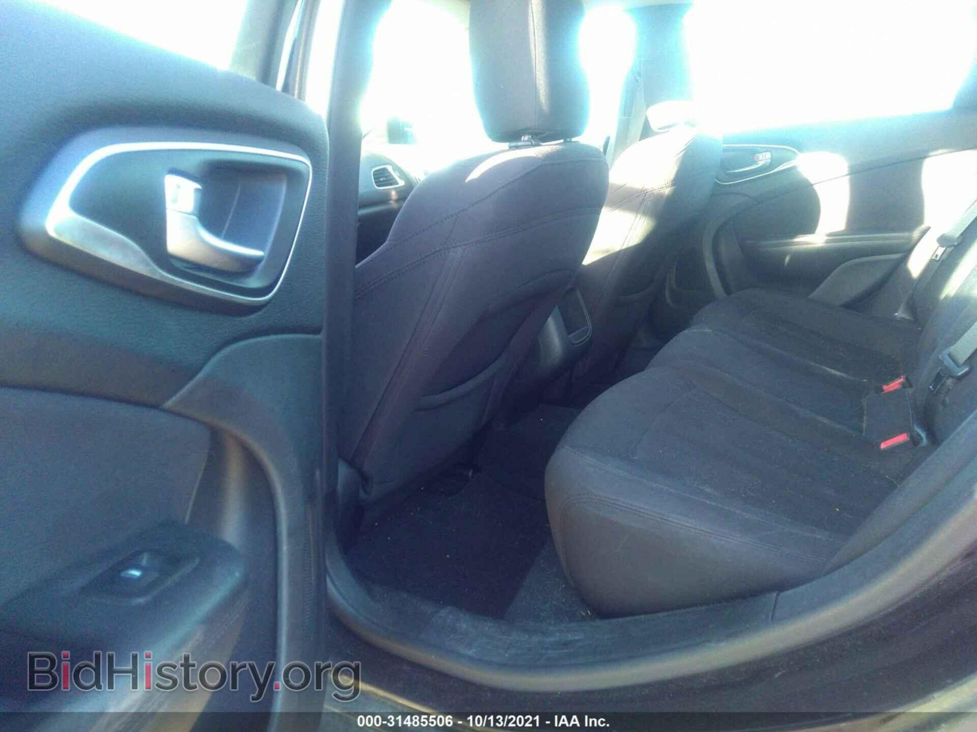 2015 CHRYSLER 200 - VIN: 1C3CCCAB8FN536748 - Фото 8