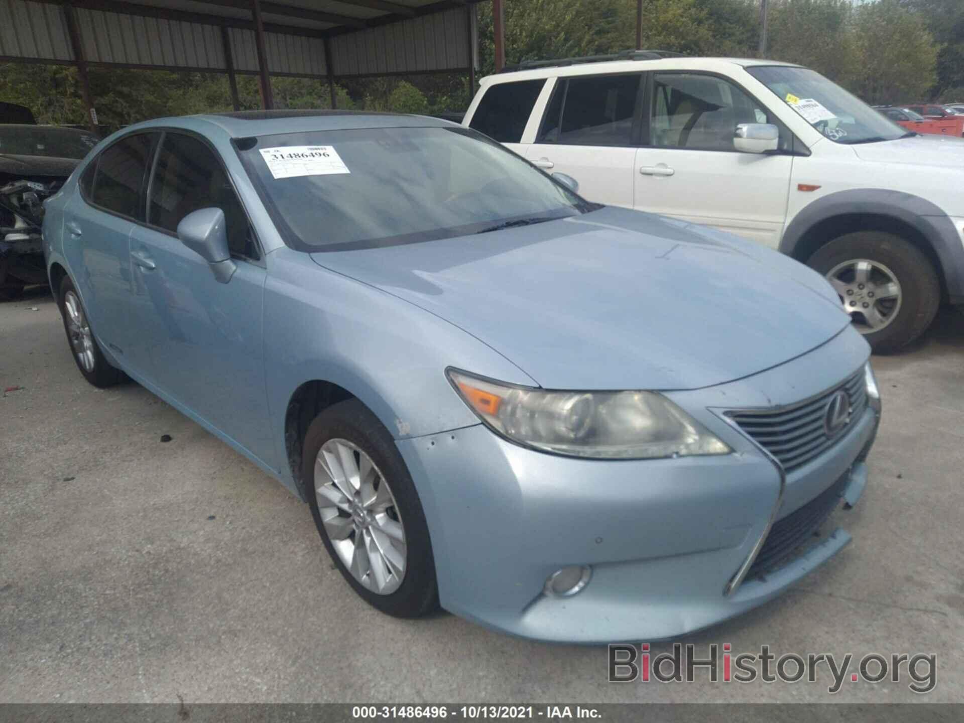 Photo JTHBW1GG1D2027734 - LEXUS ES 300H 2013