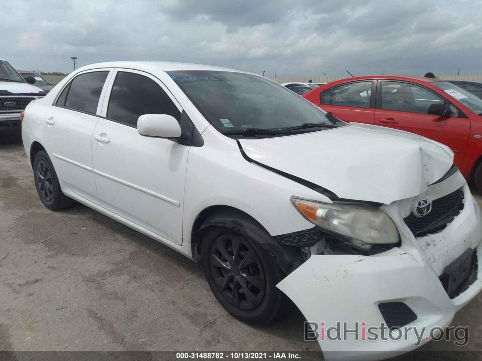 Photo 1NXBU4EE3AZ340614 - TOYOTA COROLLA 2010