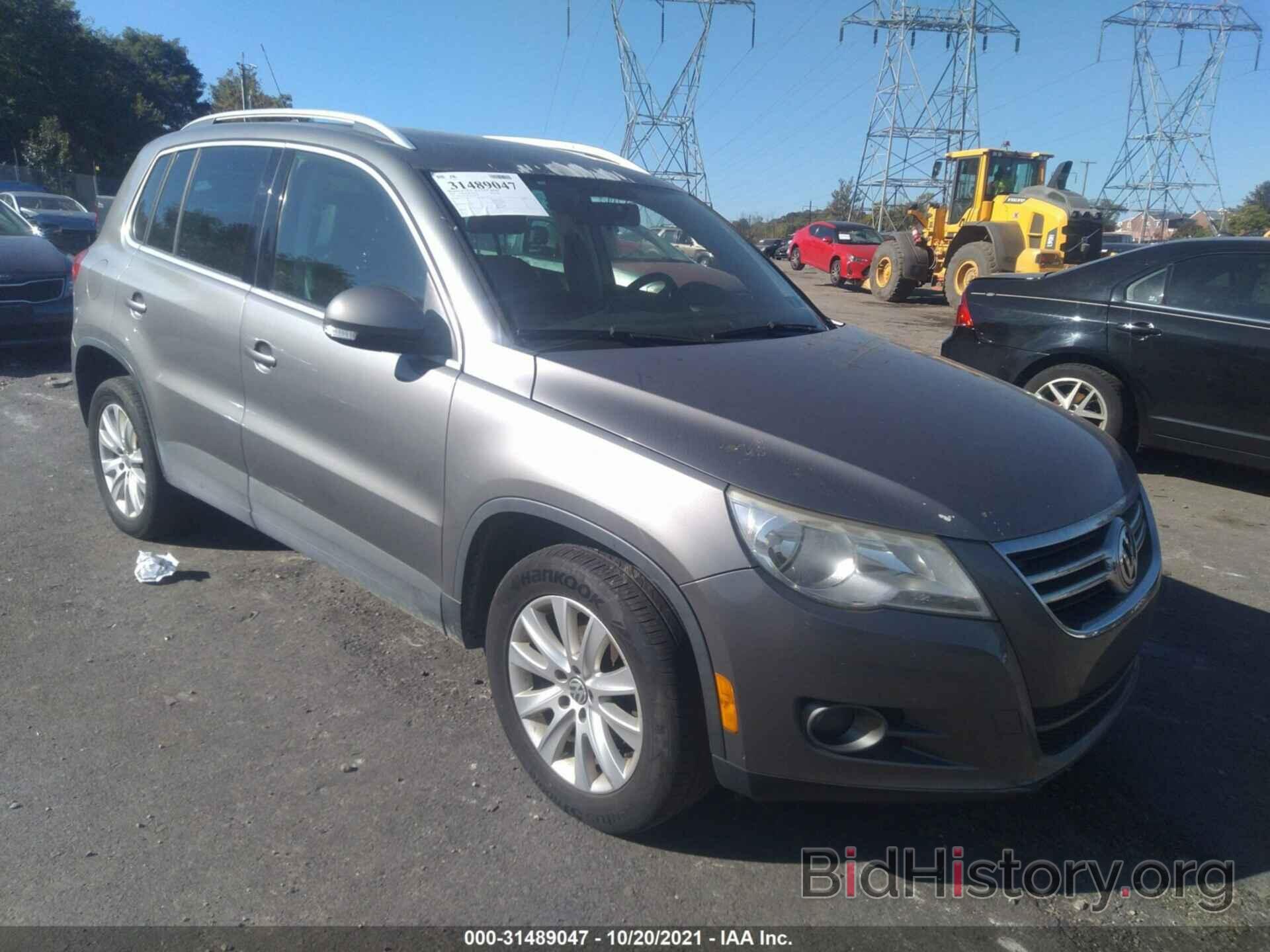 Photo WVGAV7AX5AW508629 - VOLKSWAGEN TIGUAN 2010