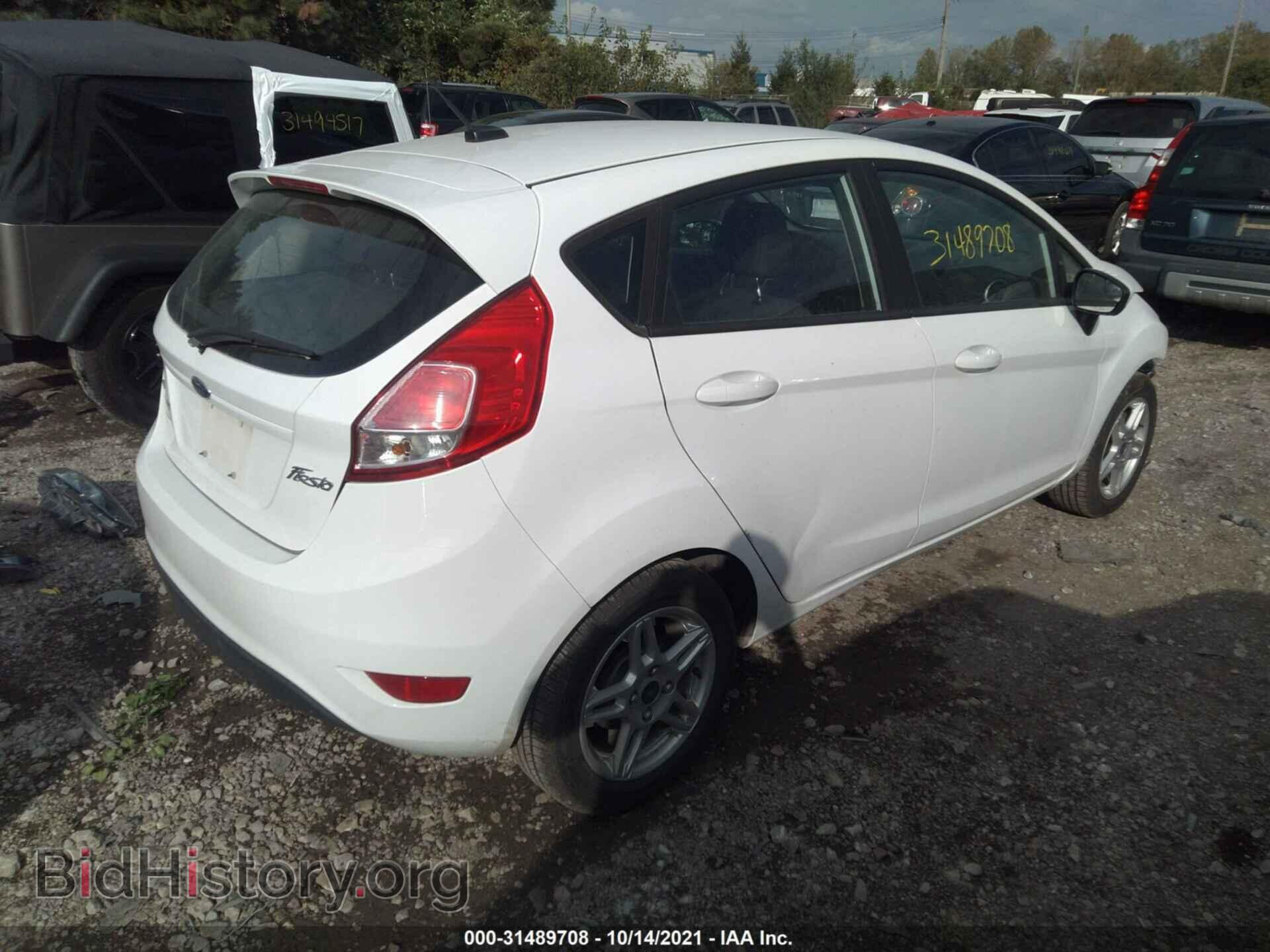 2017 FORD FIESTA - VIN: 3FADP4EJ4HM103684 - Фото 4