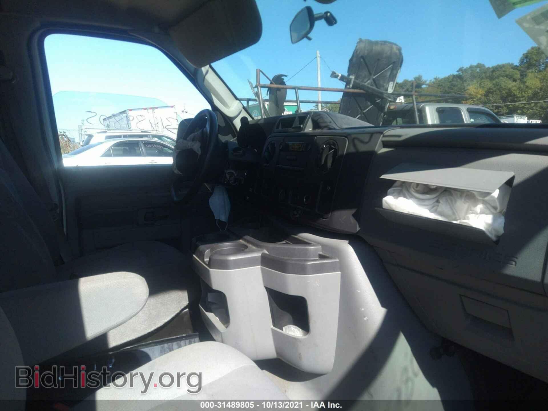 2013 FORD ECONOLINE CARGO VAN - VIN: 1FTNE1EW9DDA23608 - Фото 5