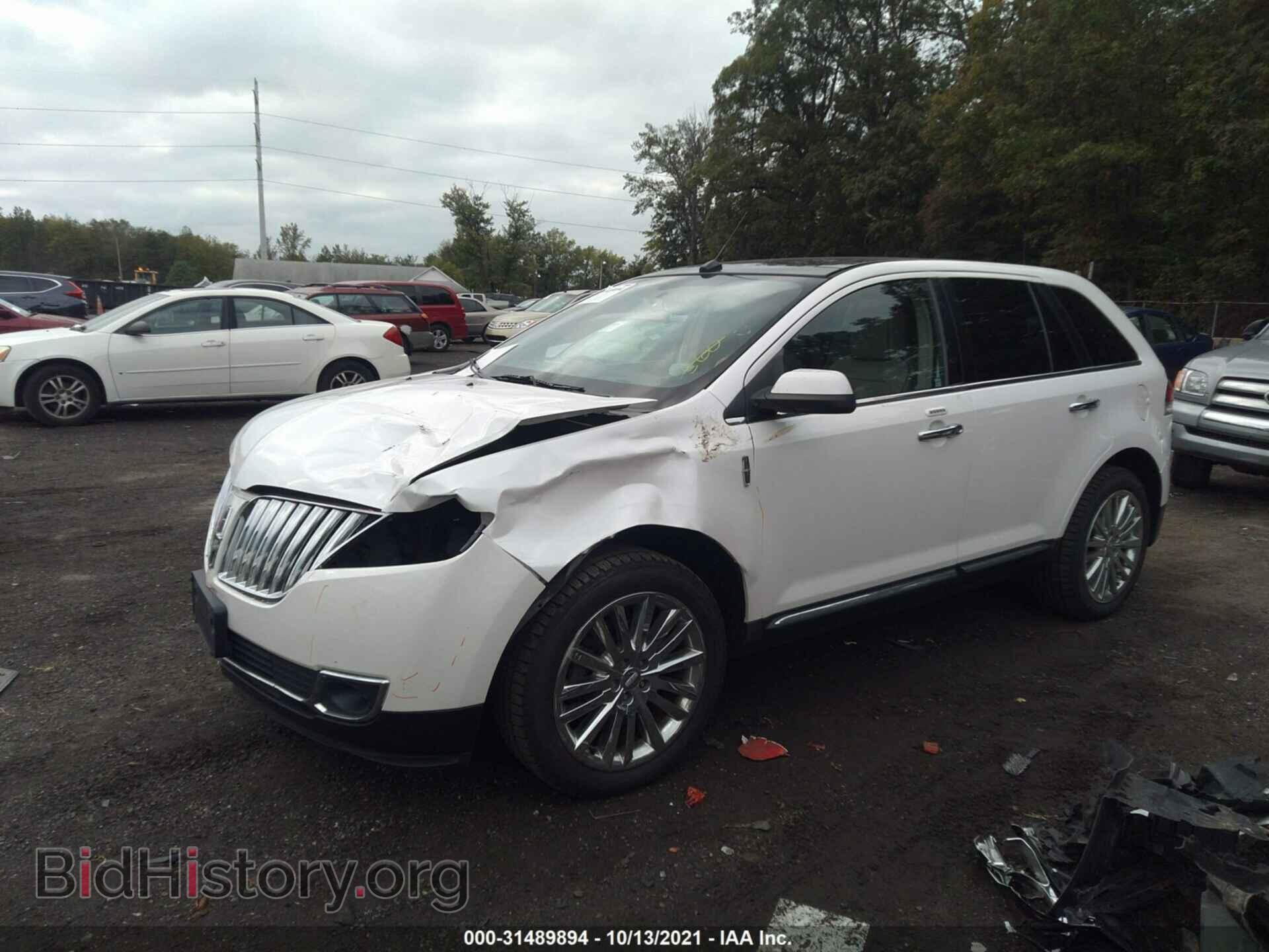 2011 LINCOLN MKX - VIN: 2LMDJ8JK2BBJ33986 - Фото 2