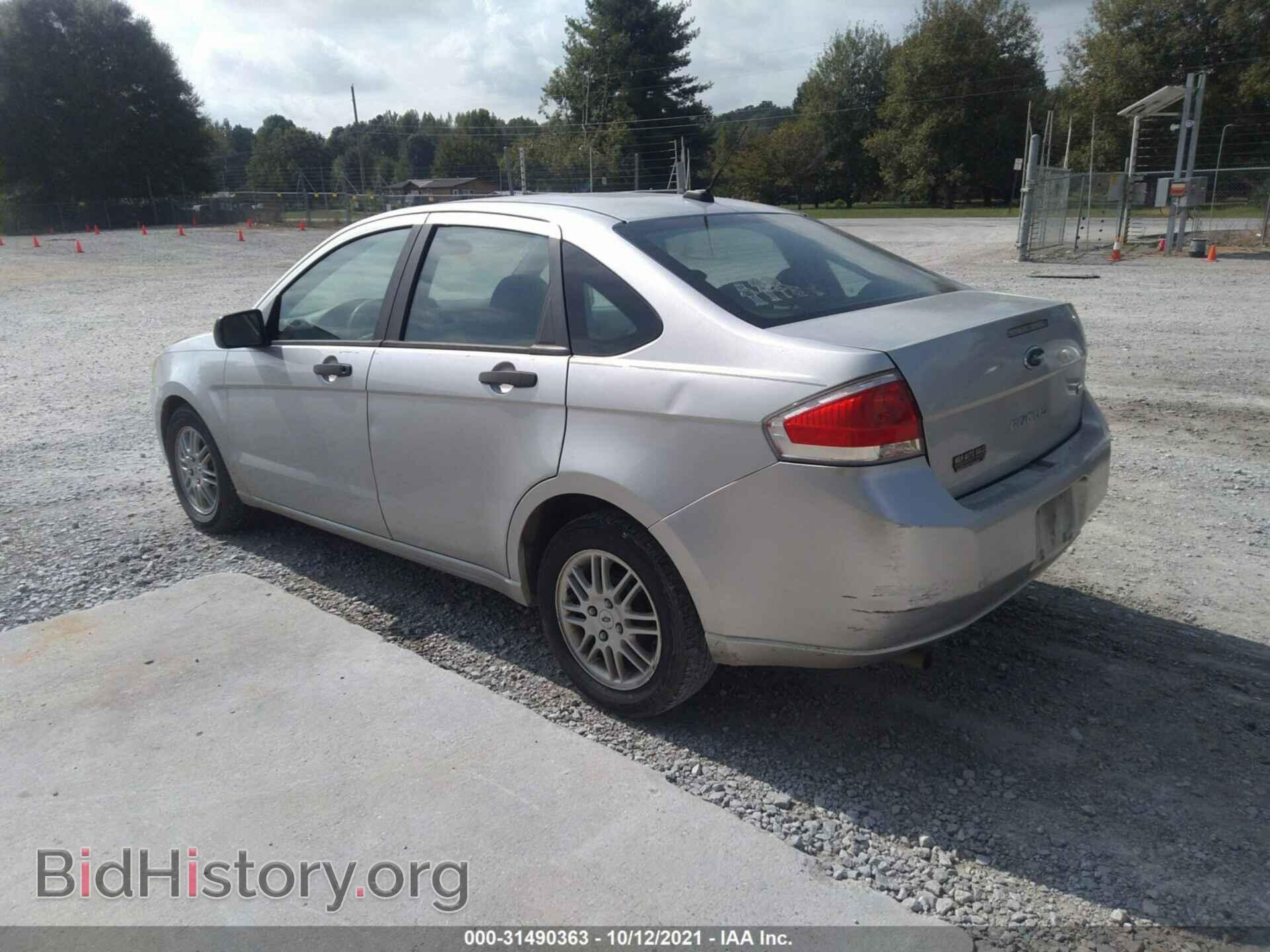 2010 FORD FOCUS - VIN: 1FAHP3FN2AW225687 - Фото 3