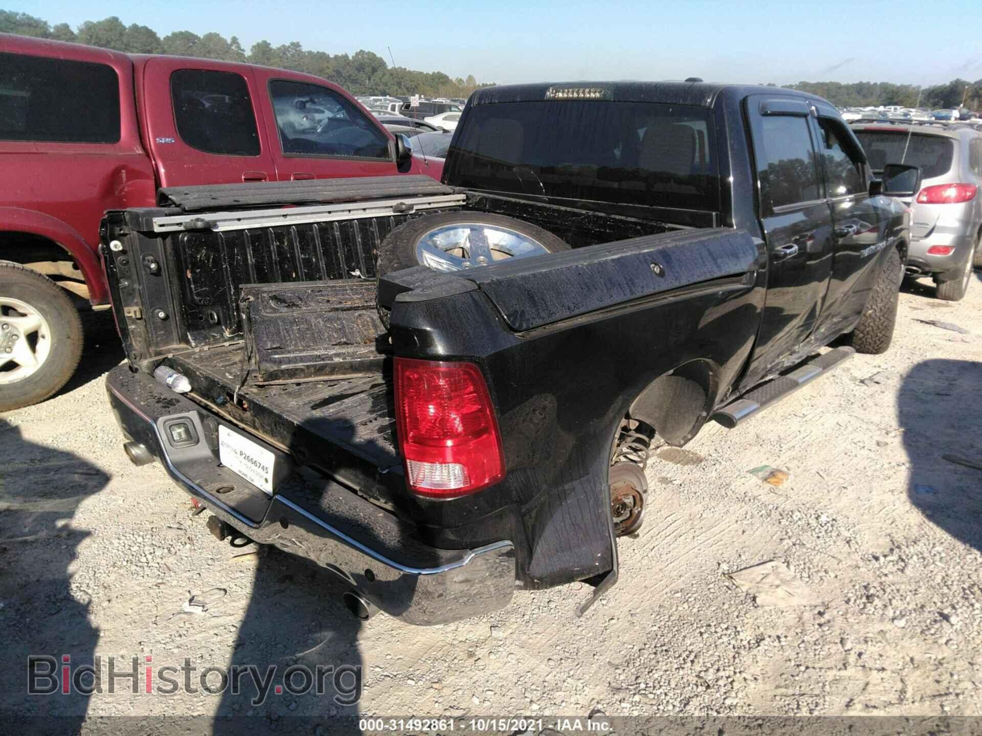 2011 RAM 1500 - VIN: 1D7RB1CTXBS654823 - Photo 4