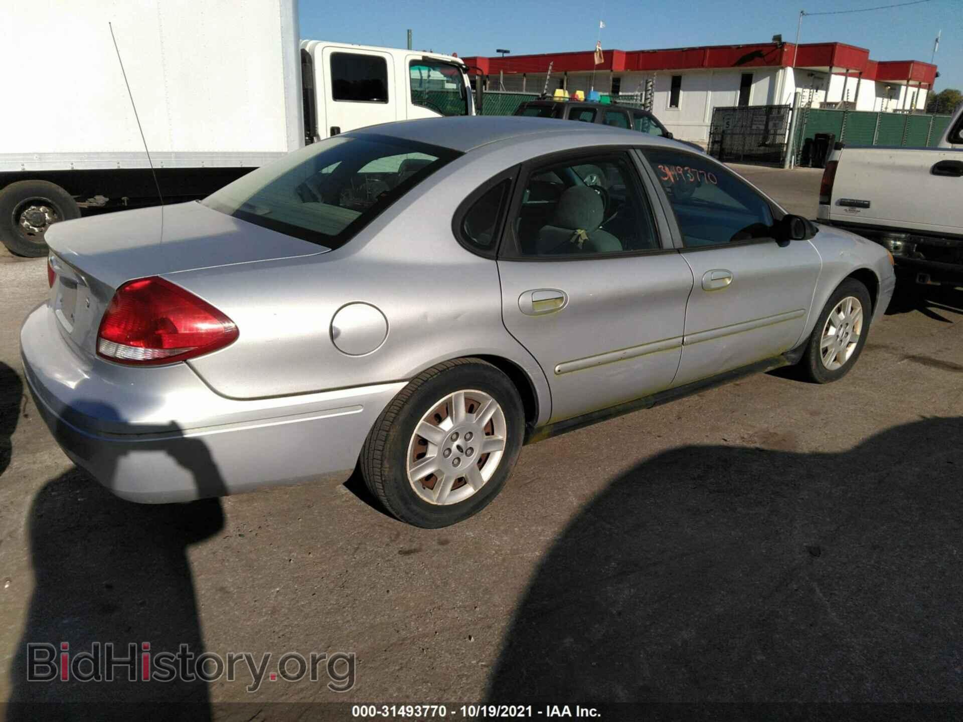 2006 FORD TAURUS - VIN: 1FAHP53U76A168298 - Фото 4