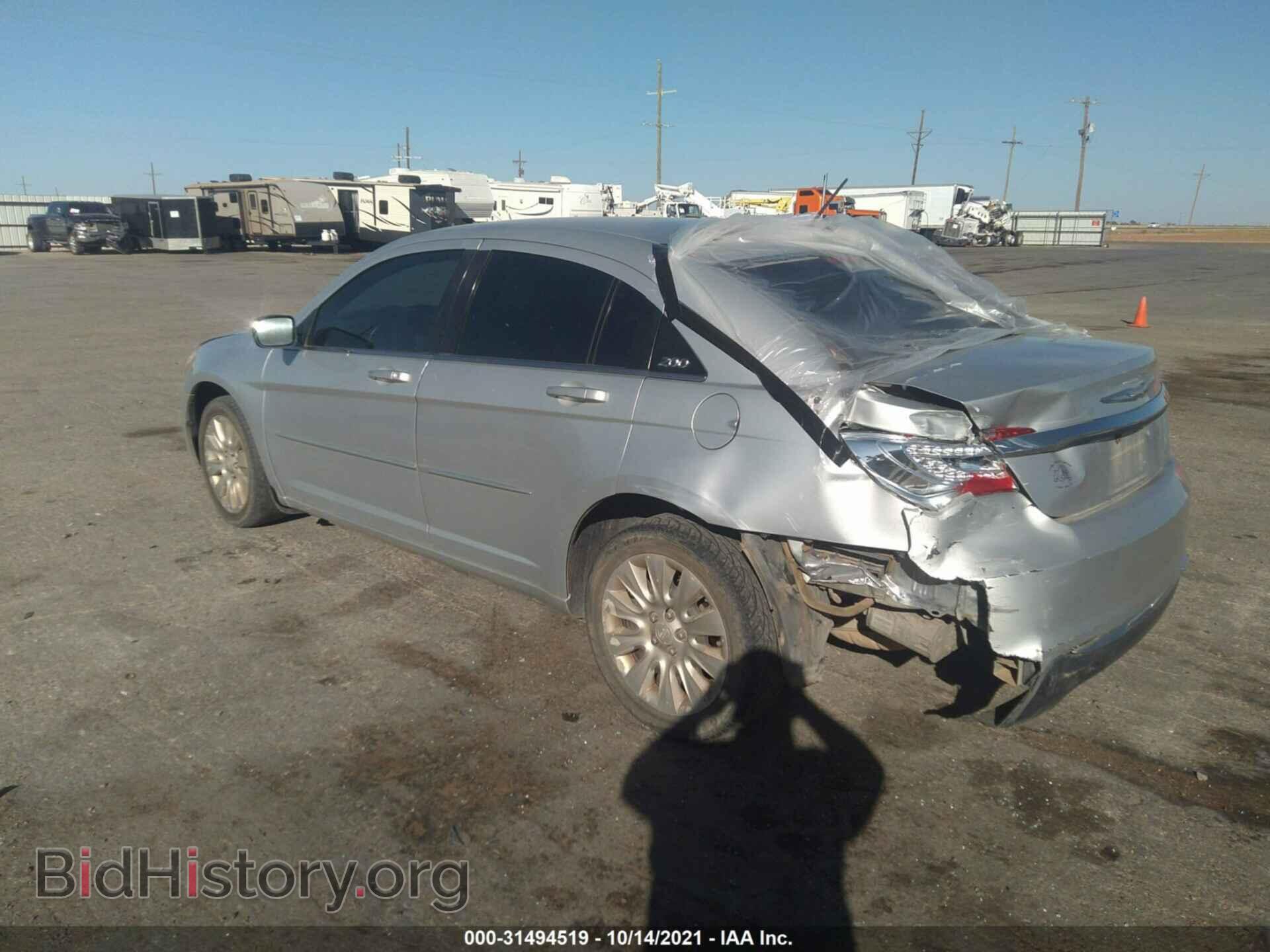 2012 CHRYSLER 200 - VIN: 1C3CCBAB0CN208259 - Фото 3