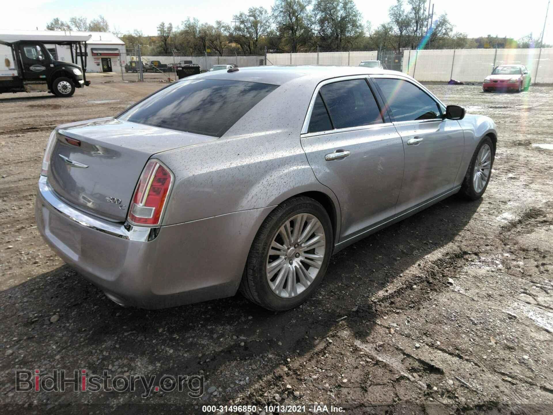2013 CHRYSLER 300 - VIN: 2C3CCAET3DH650346 - Фото 4