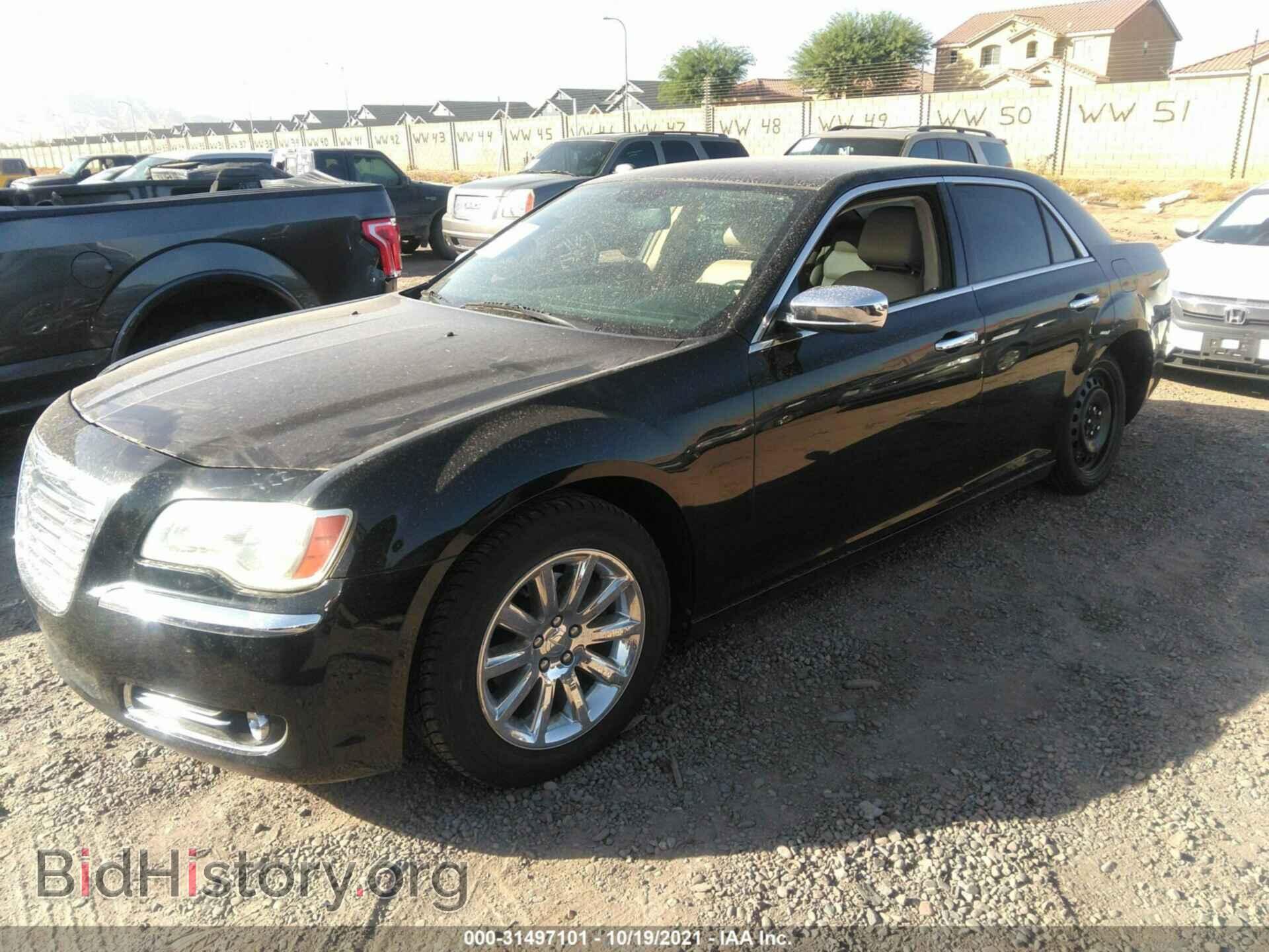 2012 CHRYSLER 300 - VIN: 2C3CCACG4CH227151 - Photo 2