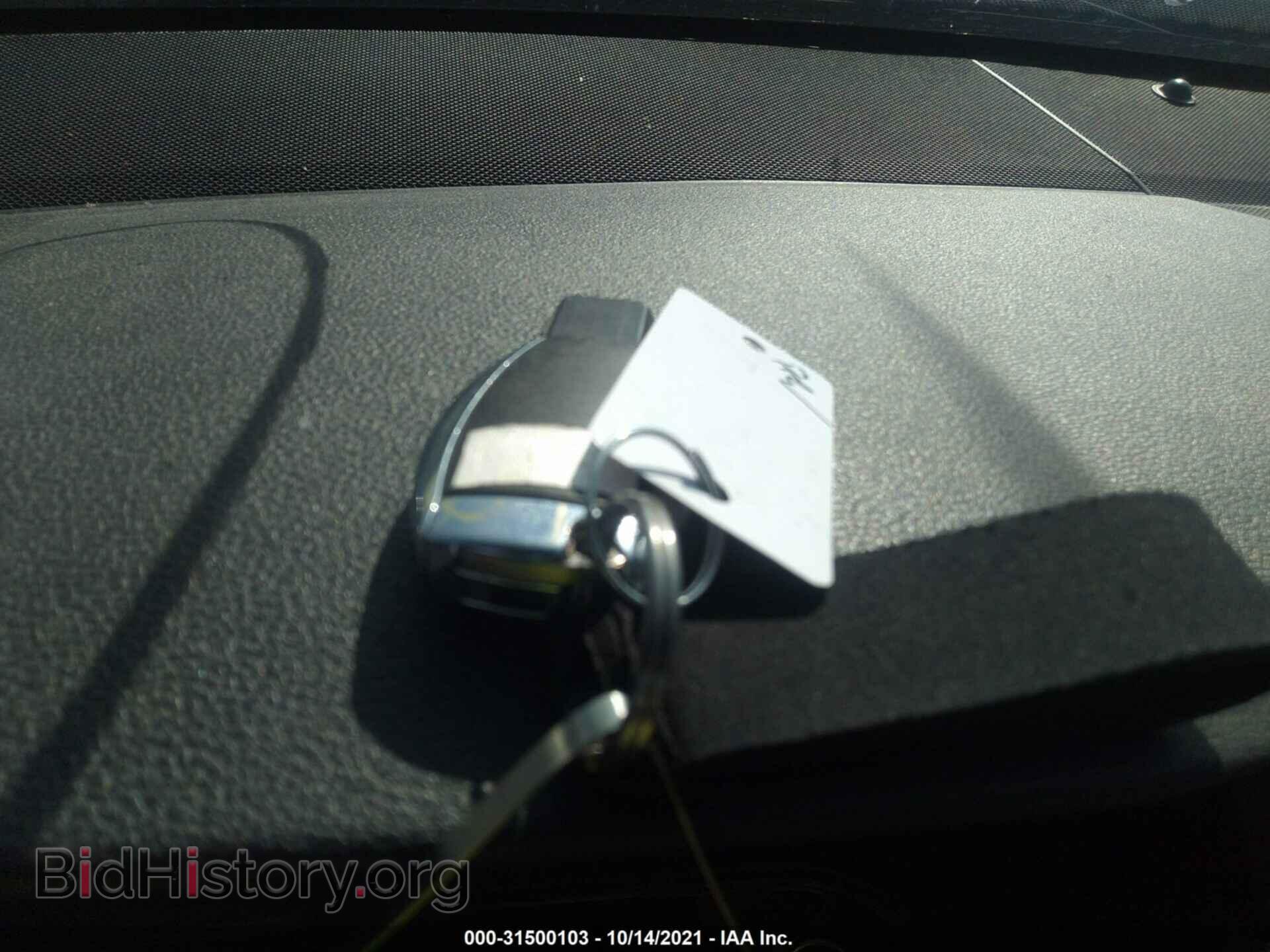 2011 MERCEDES-BENZ E-CLASS - VIN: WDDHF2EB8BA495560 - Фото 11