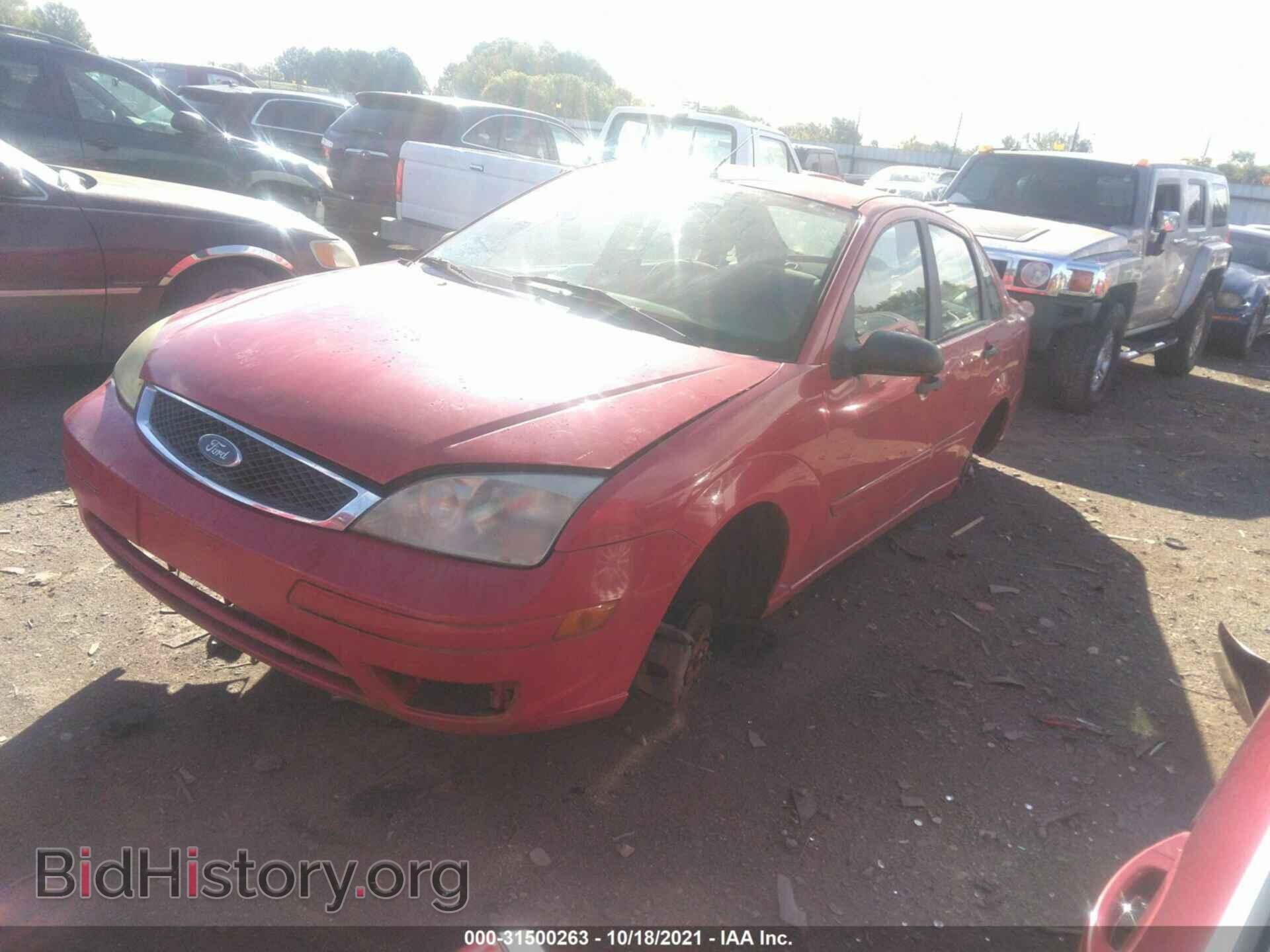 2006 FORD FOCUS - VIN: 1FAFP34N16W237220 - Фото 2