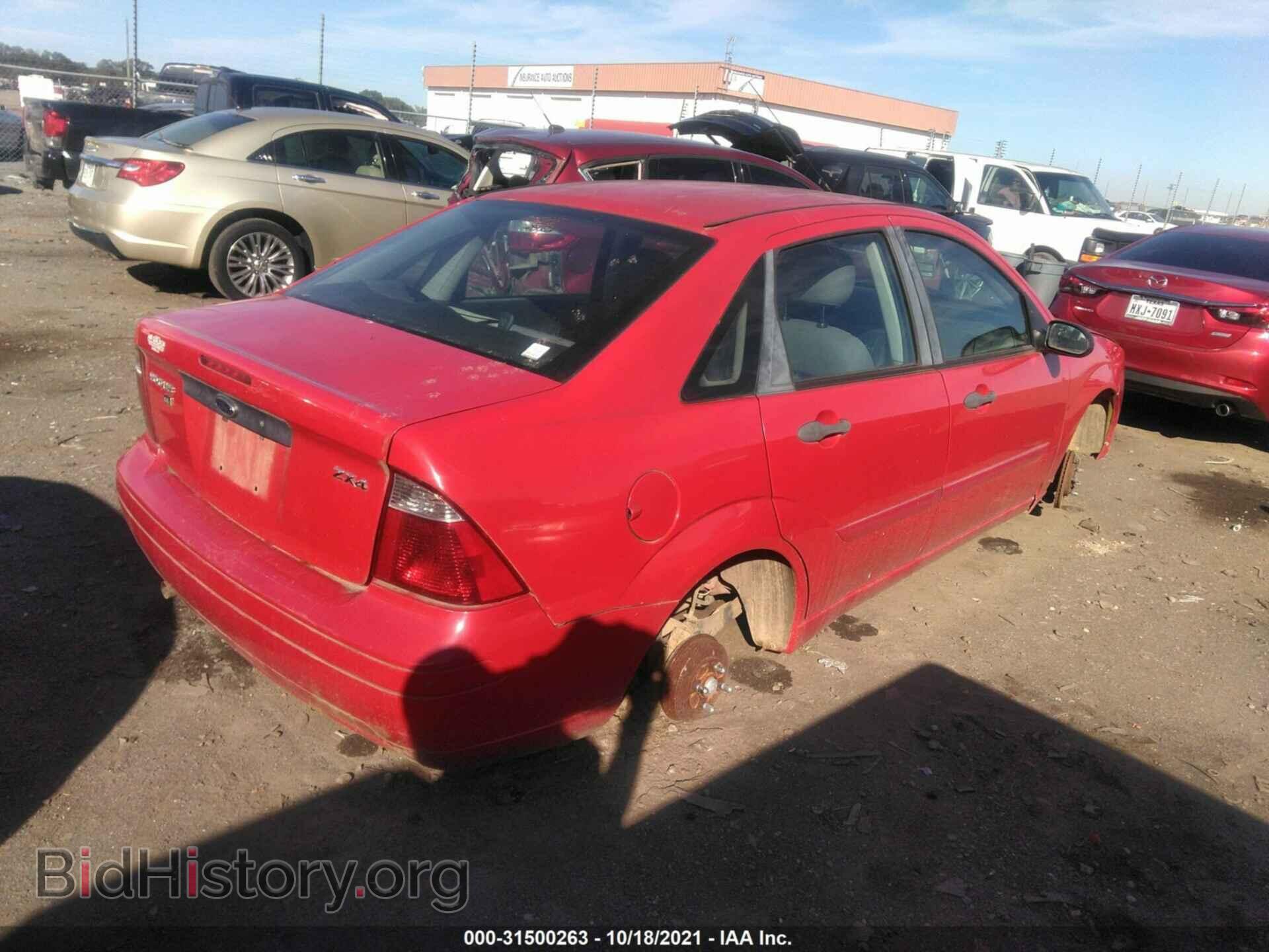 2006 FORD FOCUS - VIN: 1FAFP34N16W237220 - Фото 4