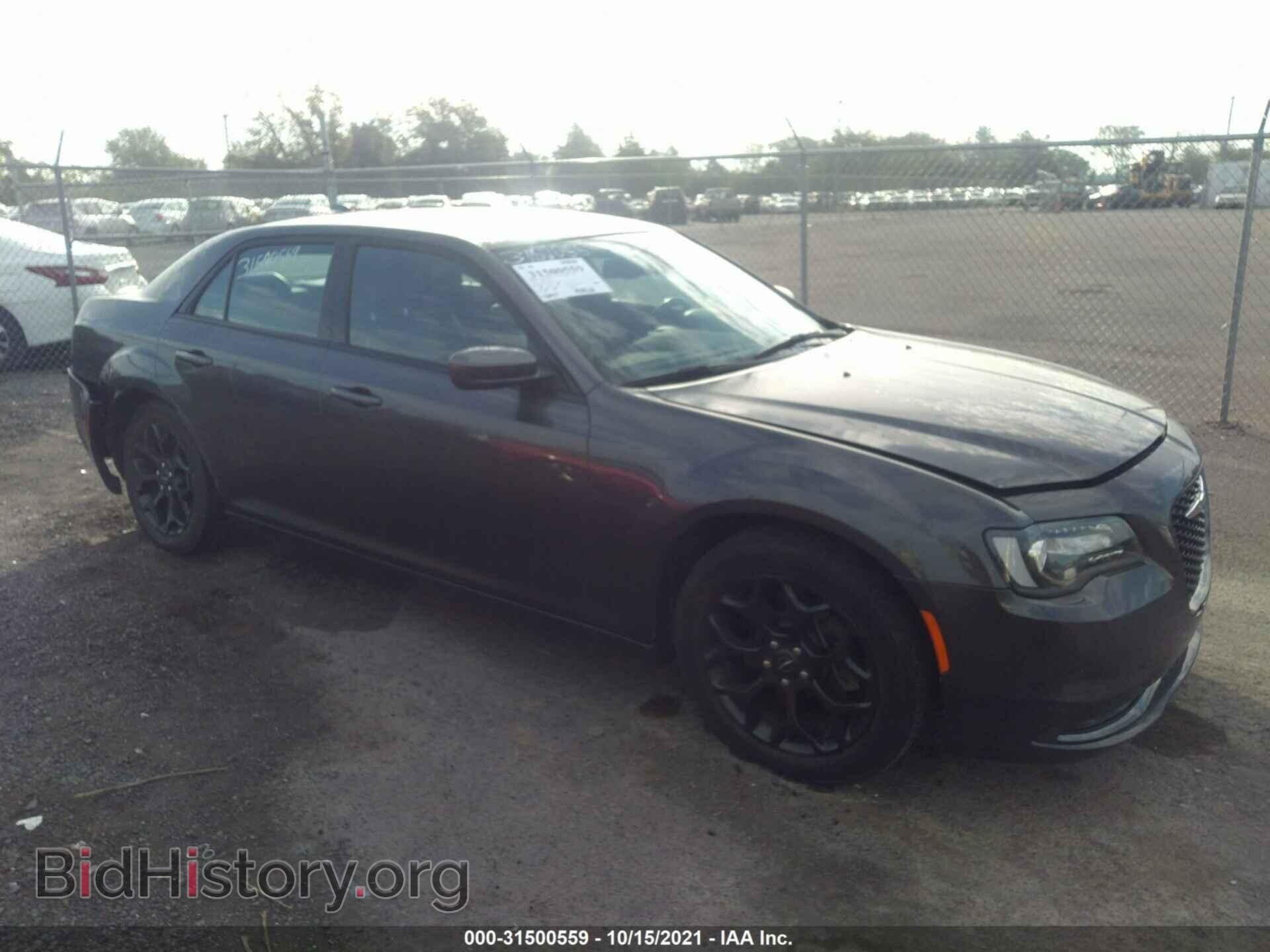 Фотография 2C3CCAGG7KH586289 - CHRYSLER 300 2019