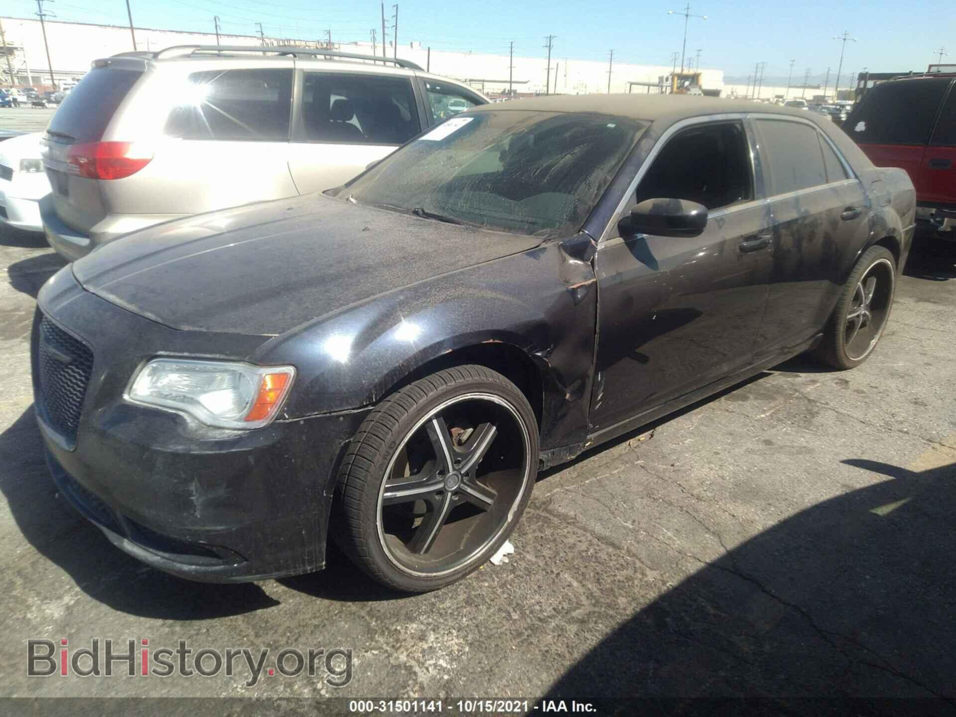 2012 CHRYSLER 300 - VIN: 2C3CCAAG3CH174591 - Фото 2