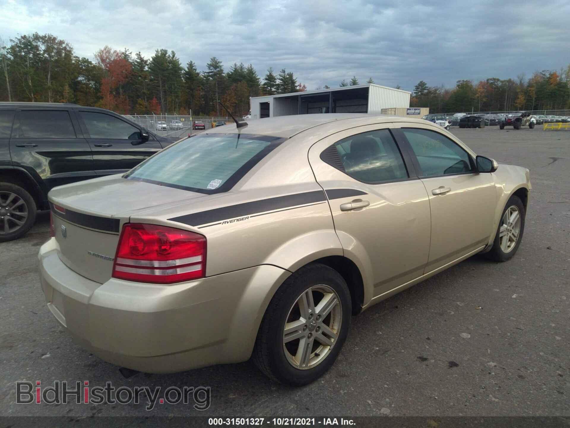 2010 DODGE AVENGER - VIN: 1B3CC1FB3AN190014 - Photo 4