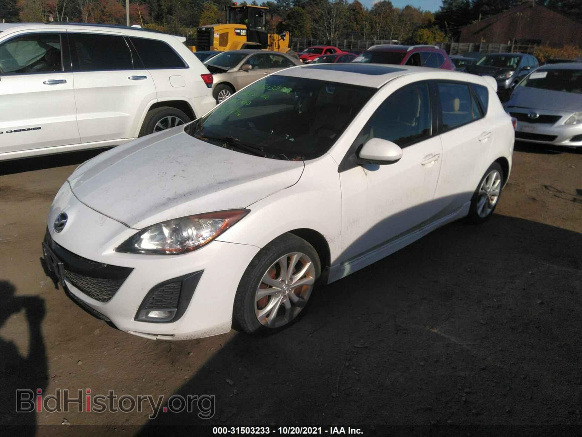 2011 MAZDA MAZDA3 - VIN: JM1BL1M69B1468424 - Фото 2