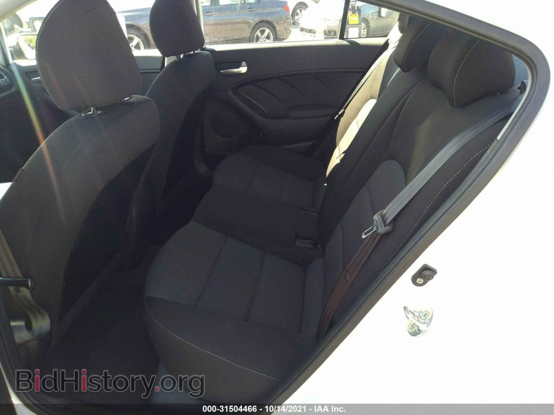 2017 KIA FORTE - VIN: 3KPFK4A70HE125073 - Фото 8