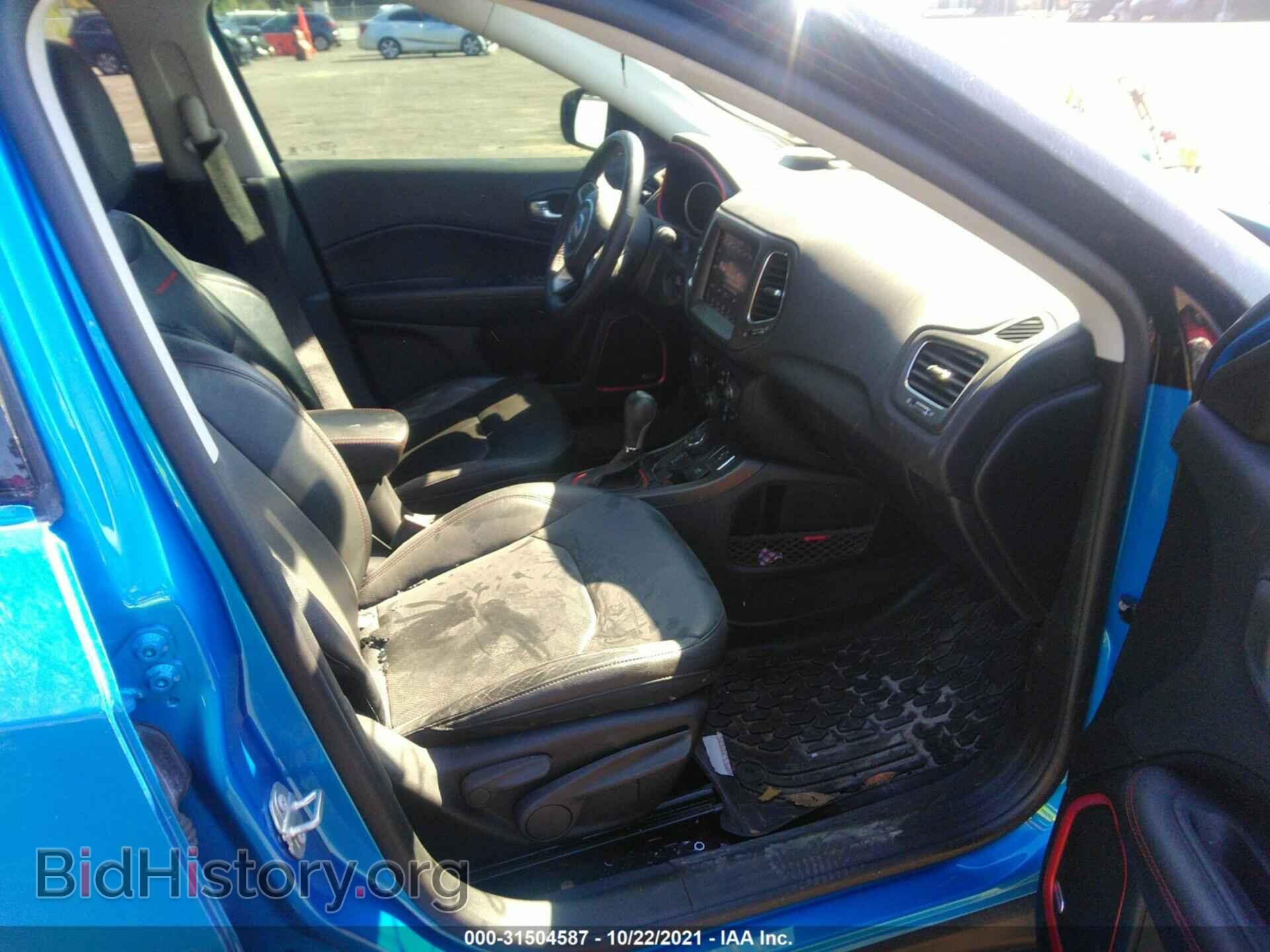 2017 JEEP COMPASS - VIN: 3C4NJDDB8HT667290 - Фото 5
