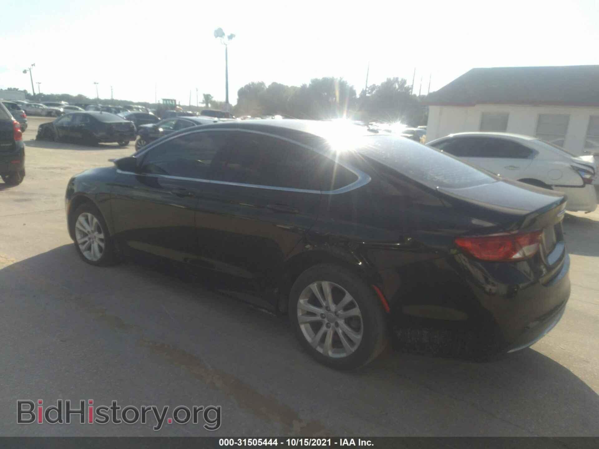 2016 CHRYSLER 200 - VIN: 1C3CCCAB7GN107392 - Фото 3