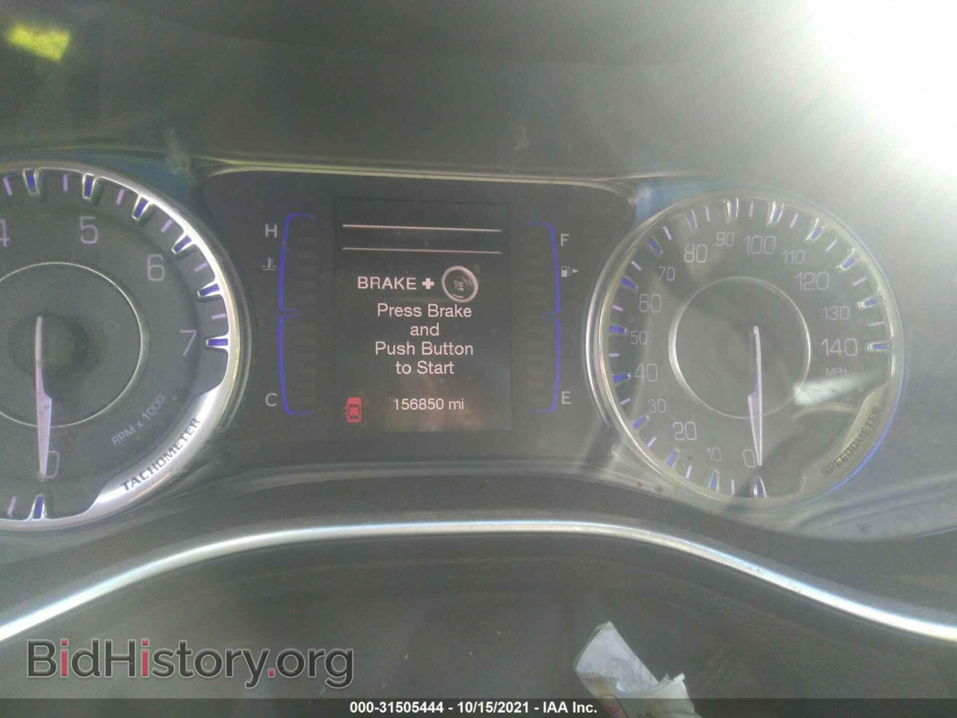2016 CHRYSLER 200 - VIN: 1C3CCCAB7GN107392 - Фото 7