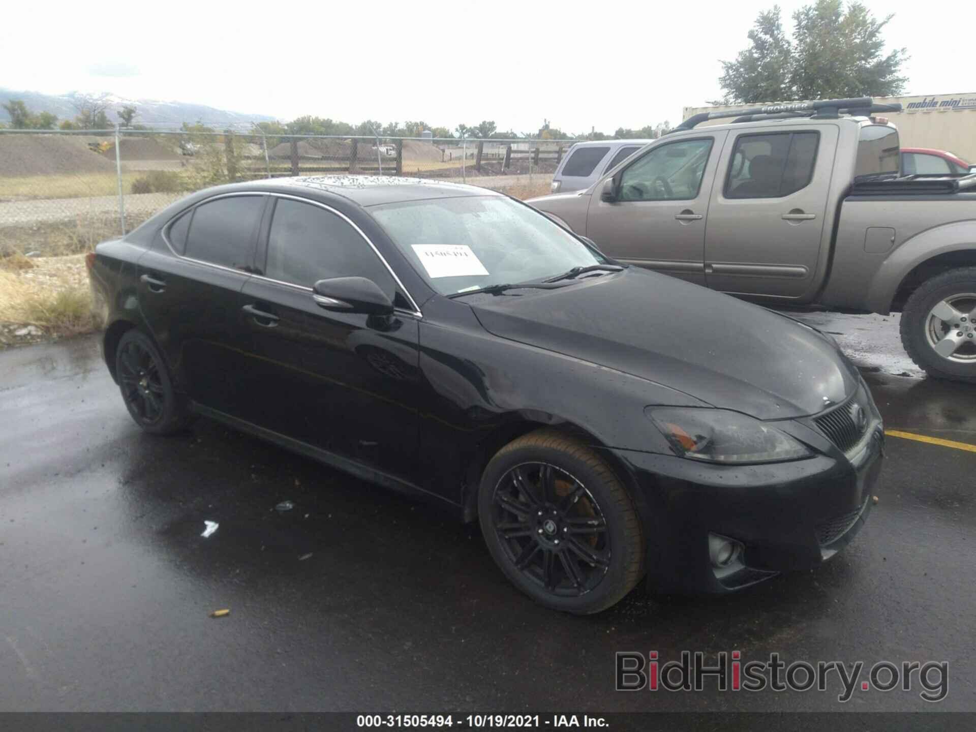 Photo JTHCF5C29B5050924 - LEXUS IS 250 2011