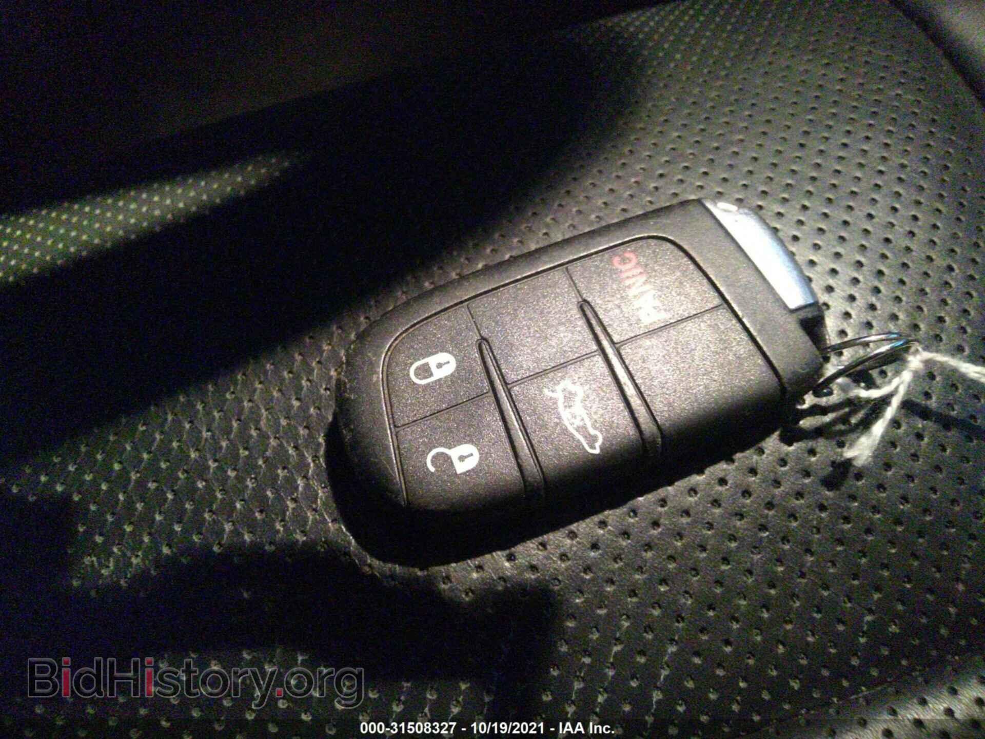 2015 DODGE CHALLENGER - VIN: 2C3CDZBG7FH719044 - Фото 11