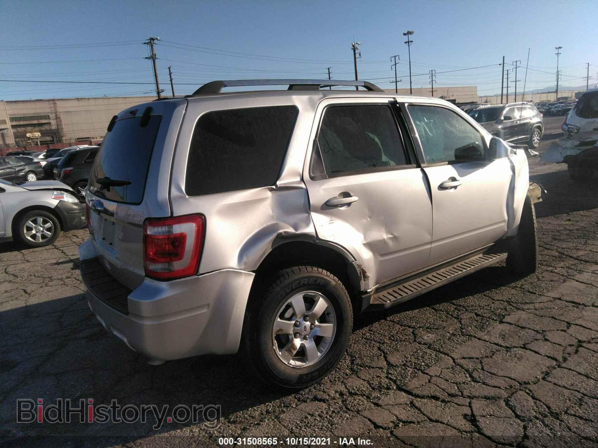 2011 FORD ESCAPE - VIN: 1FMCU0E76BKA38570 - Фото 4