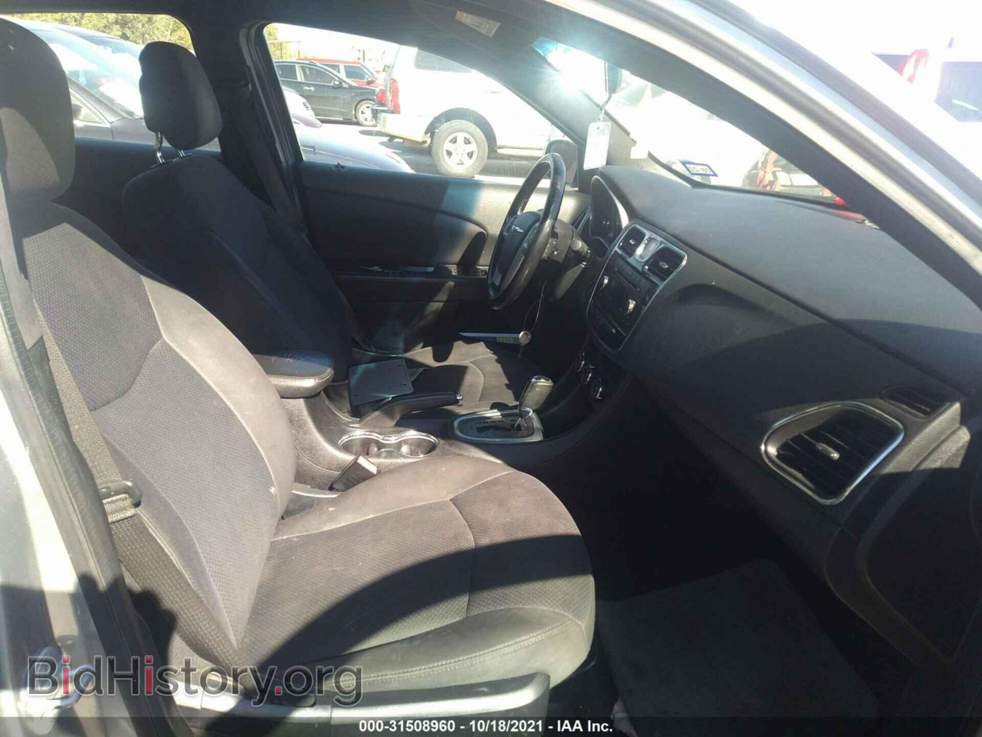 2013 CHRYSLER 200 - VIN: 1C3CCBBB7DN604320 - Фото 5