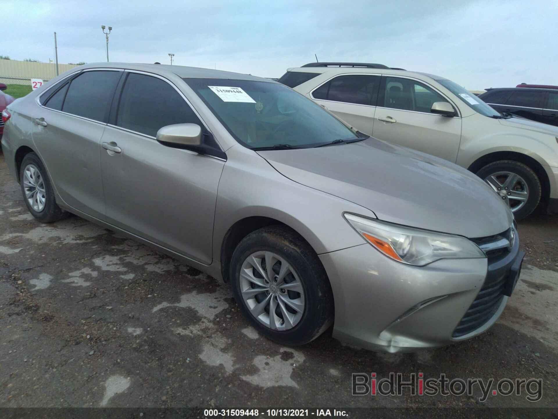 Photo 4T4BF1FK6FR466539 - TOYOTA CAMRY 2015